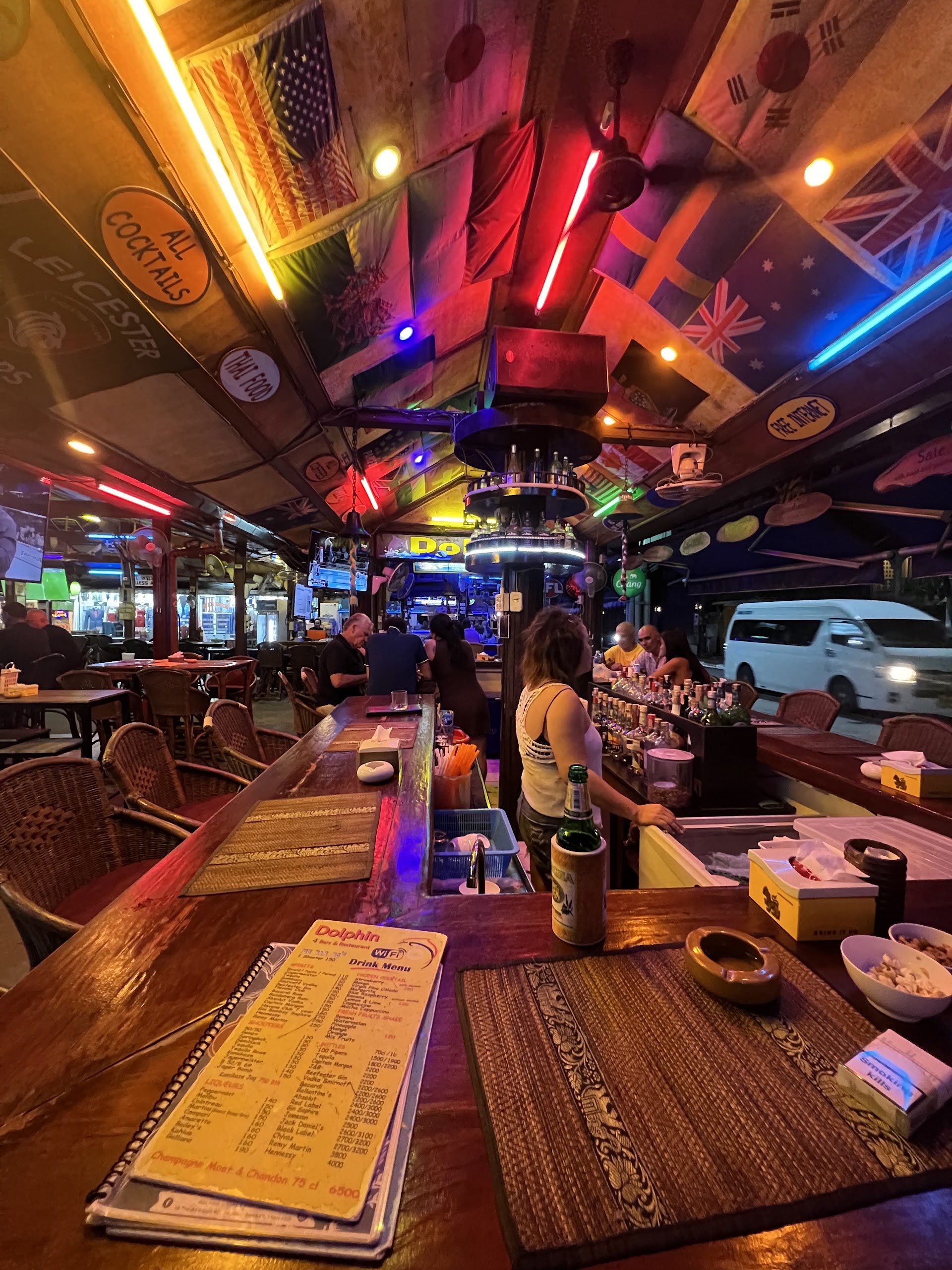 Dolphin Bar