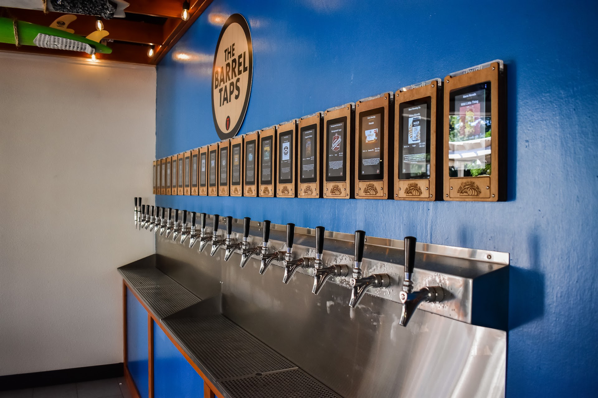 The Barrel Taps Waimea