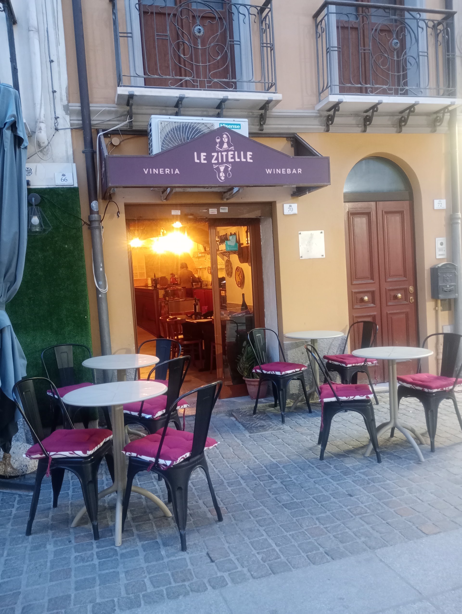 Le Zitelle Vineria