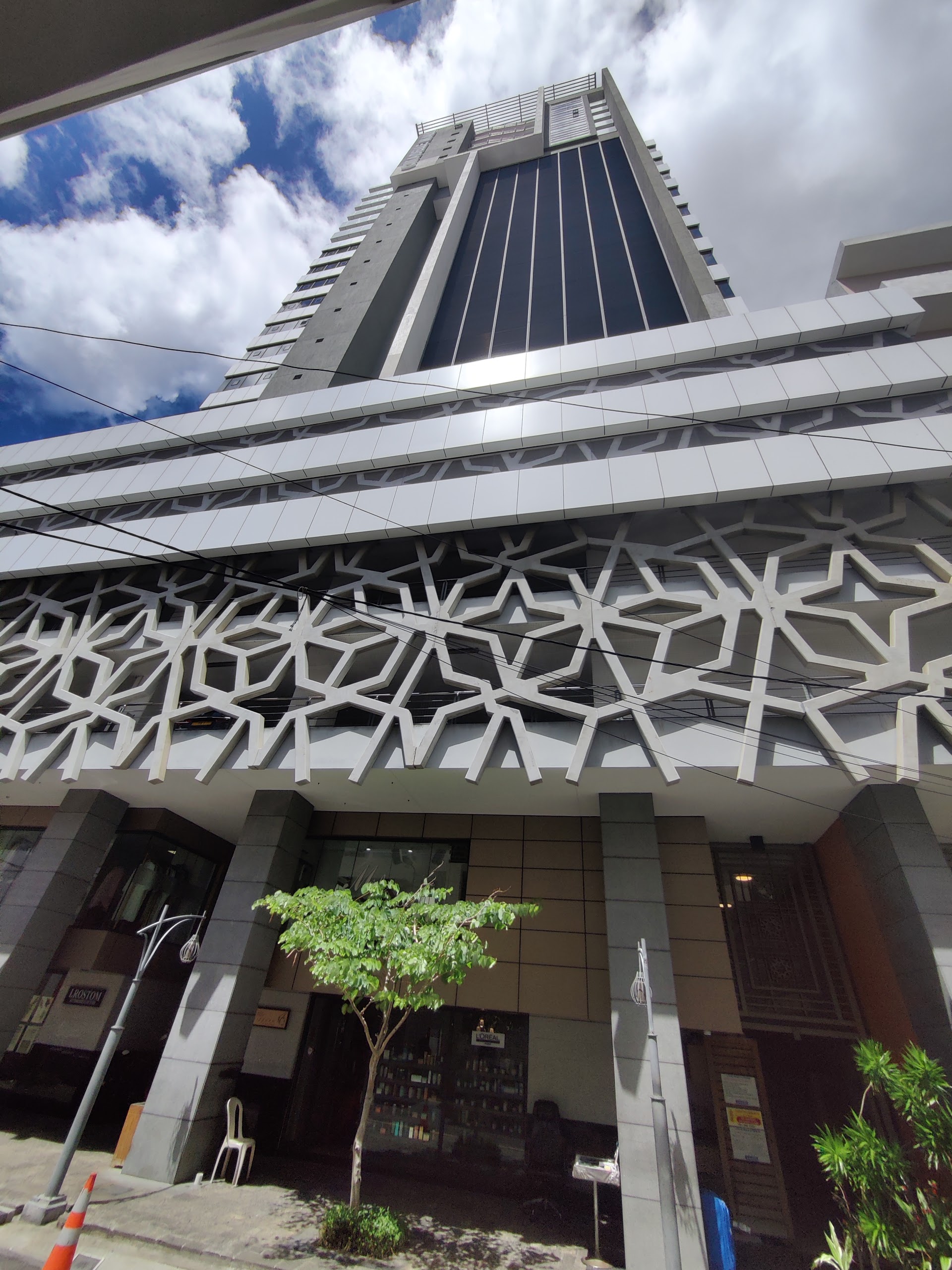 Citadelle Mall Apartments
