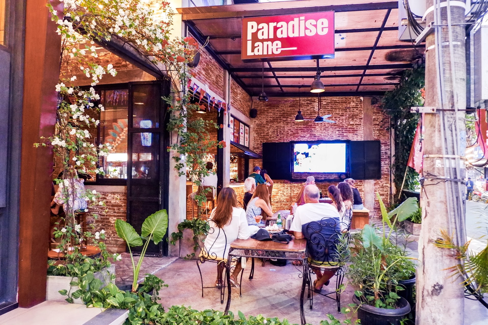 Paradise Lane Sports Bar Seminyak