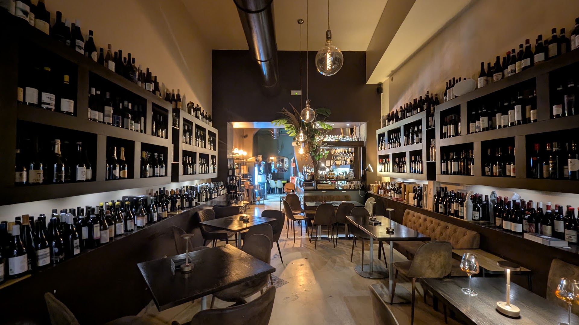 Enoteca Versi di Rosso