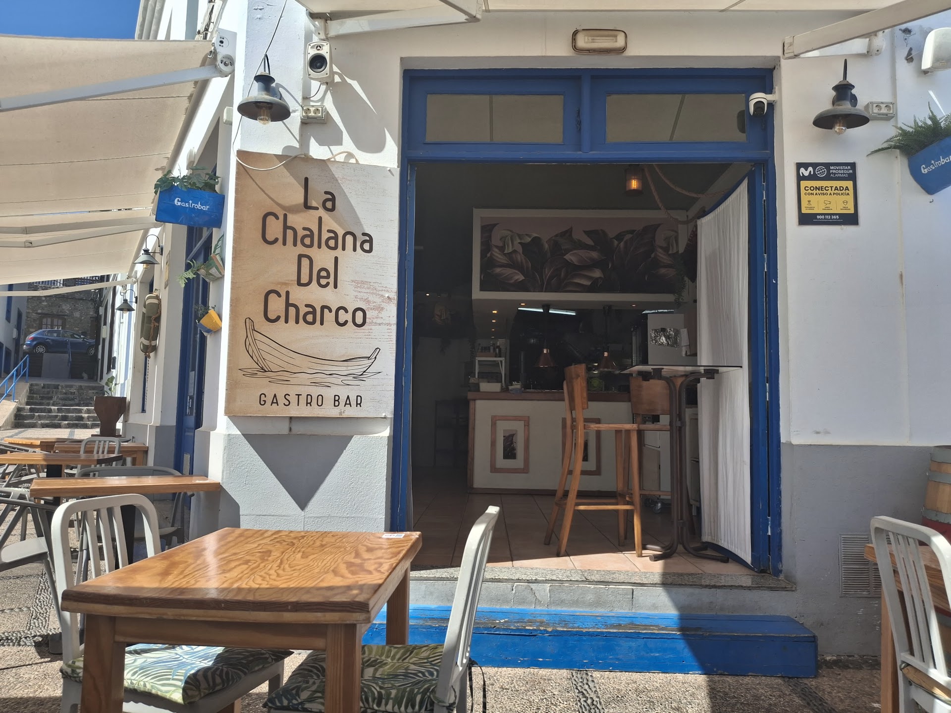 Restaurante La Chalana Del Charco