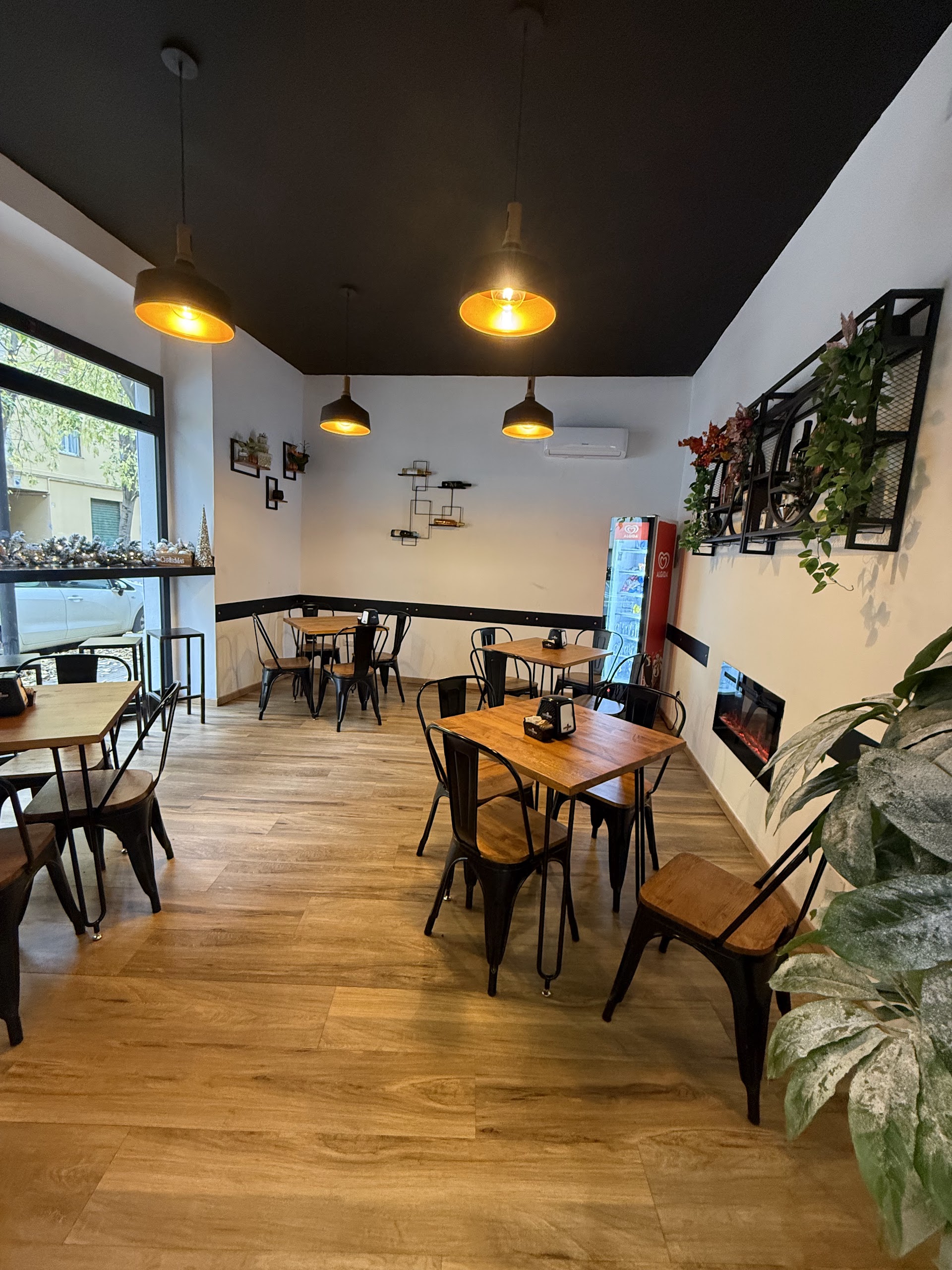 Calighes Ristopub e Caffetteria