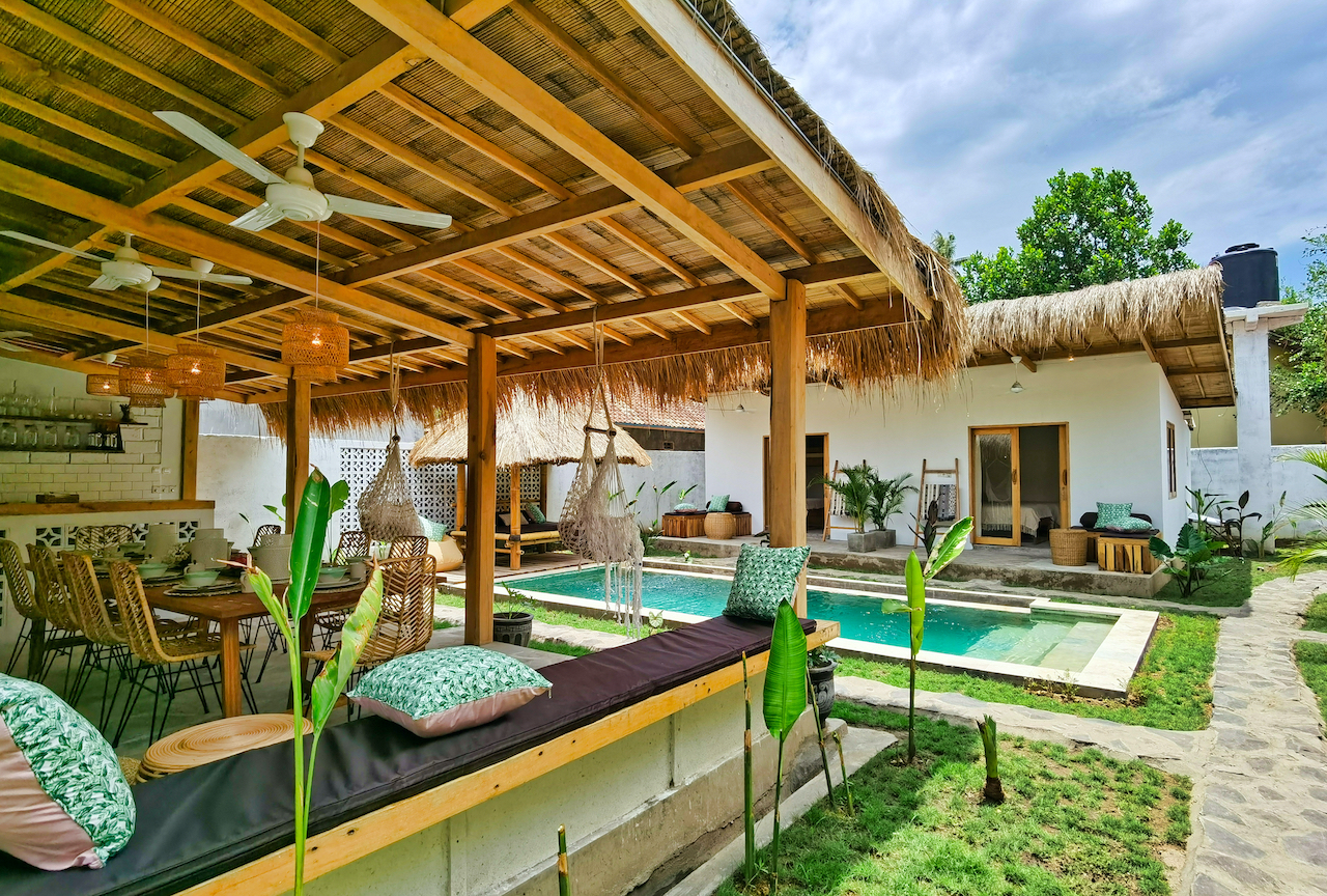 Roots Surf & Yoga Retreat