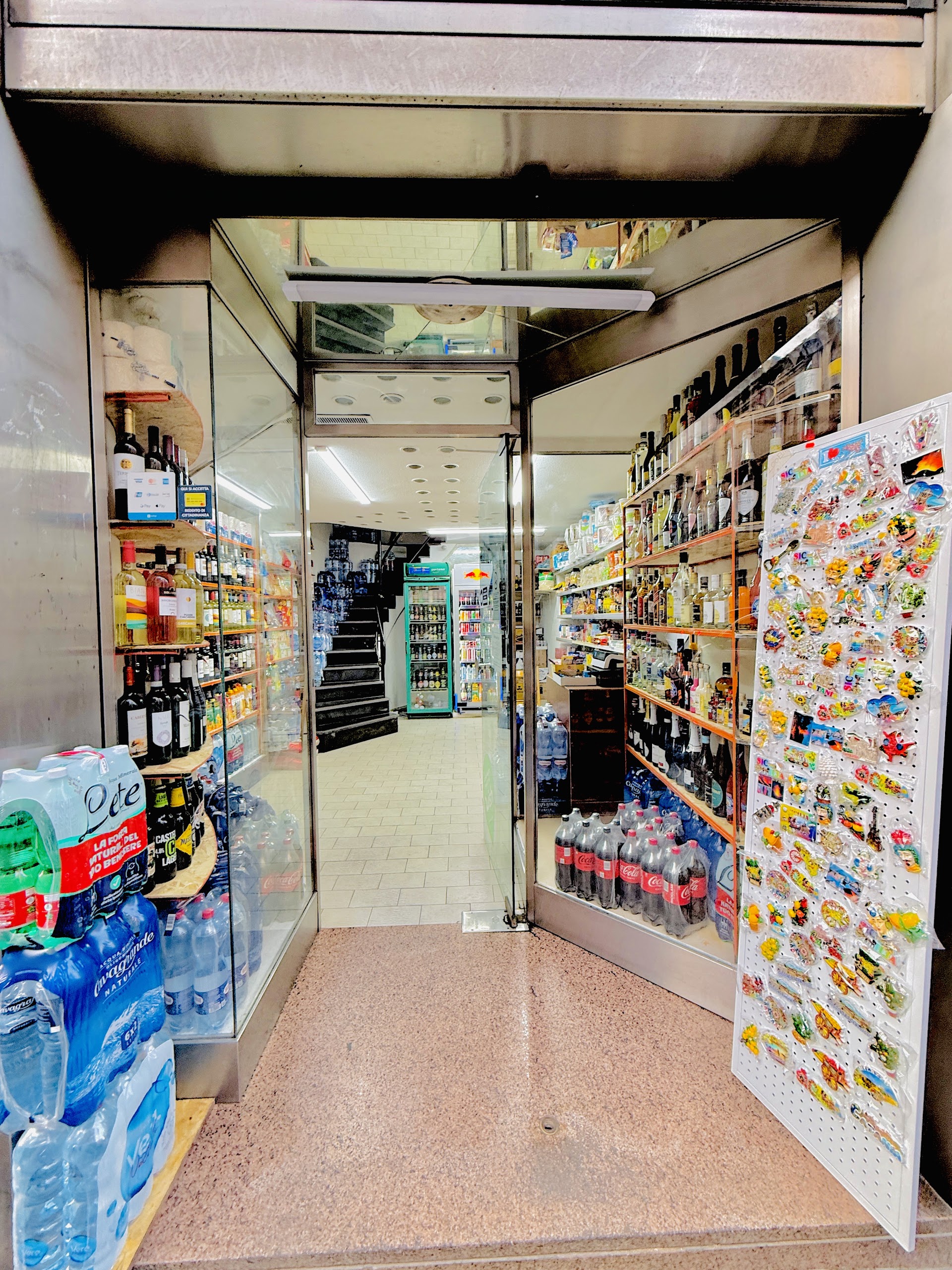 Sara Mini Market