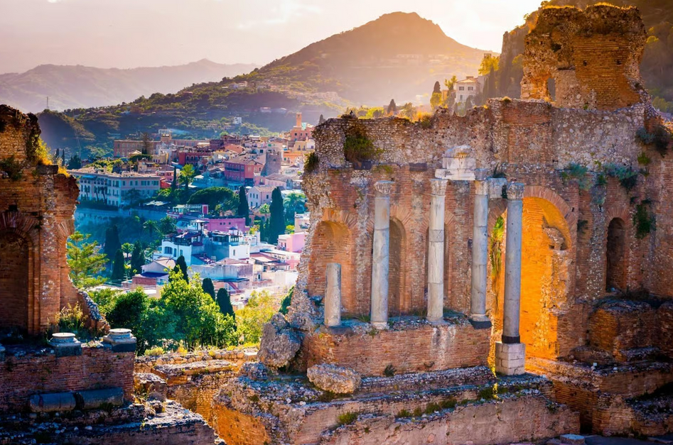 Taormina: Private Tour Hidden Gems & Local Wonders