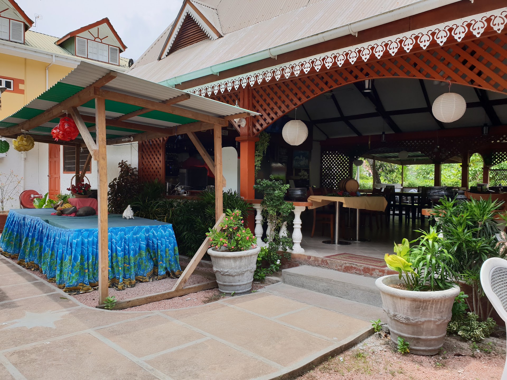 La Goulue Cafe Creole Restaurant