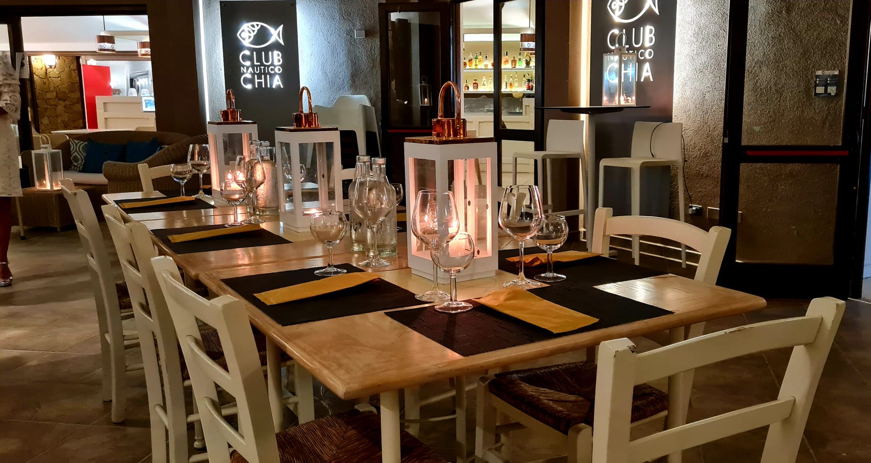 Ristorante - Pizzeria - Lounge Bar - Club Nautico Chia