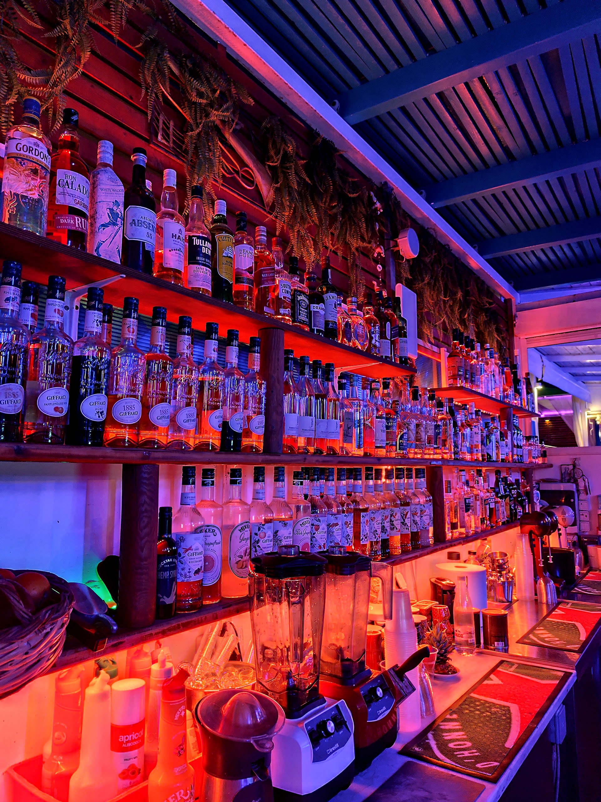 Ocean Beach Bar
