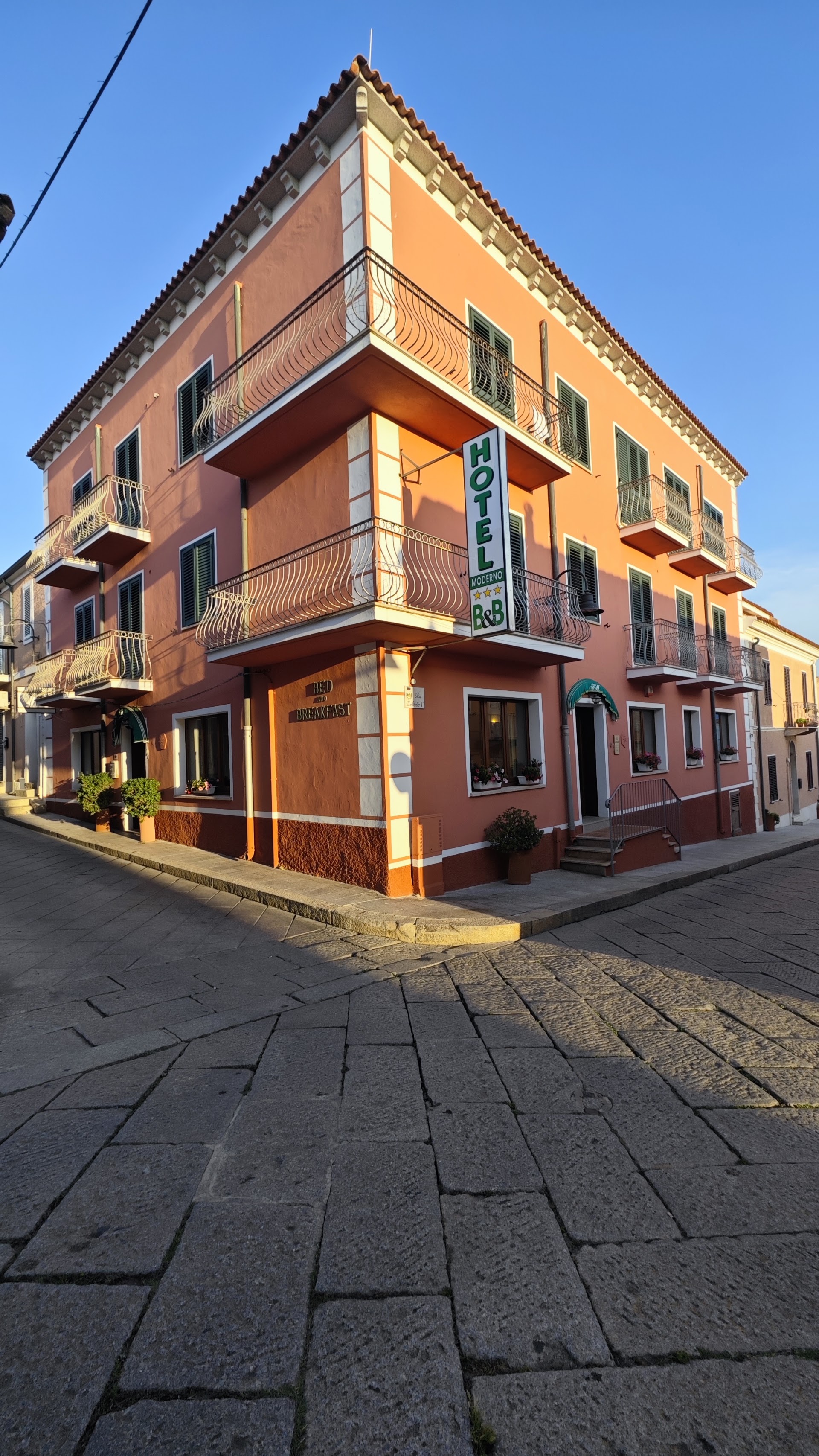Hotel Moderno