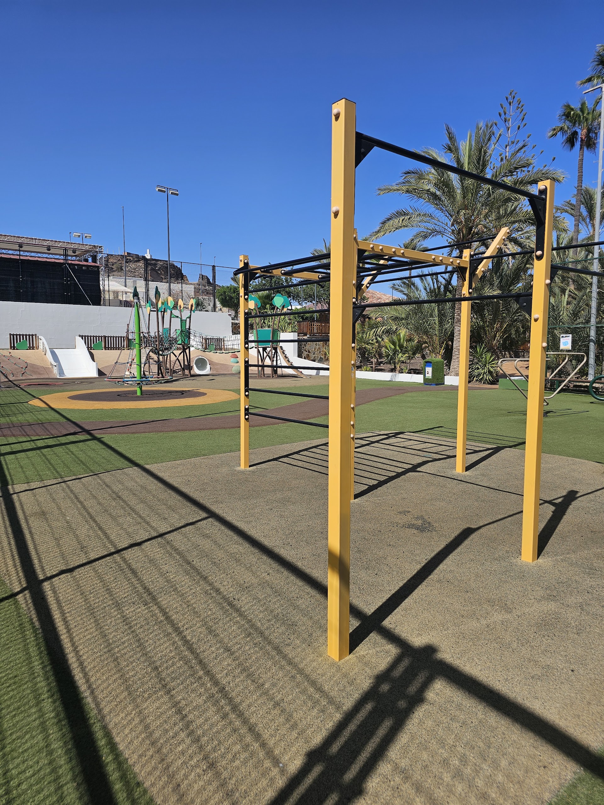 Abora Hotel Calisthenics gym
