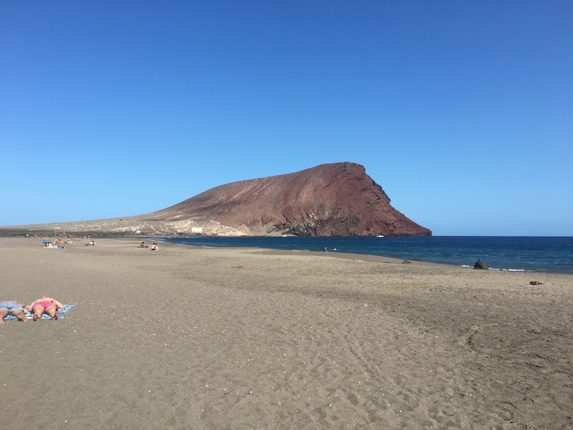 Playa de Montaña Roja