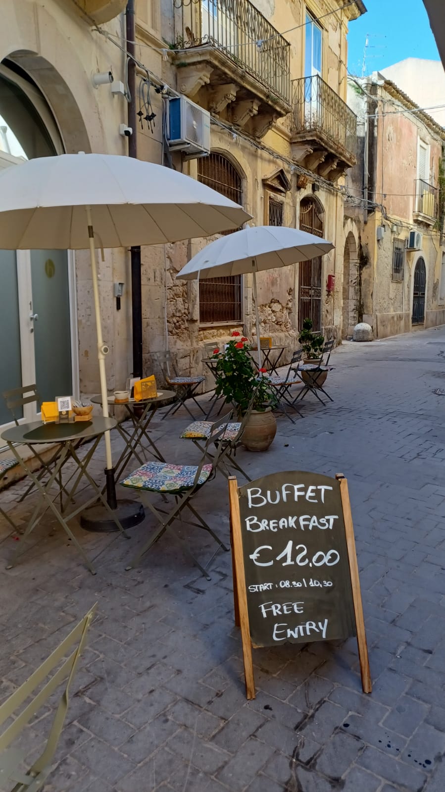 Ortigia Boutique Cafe