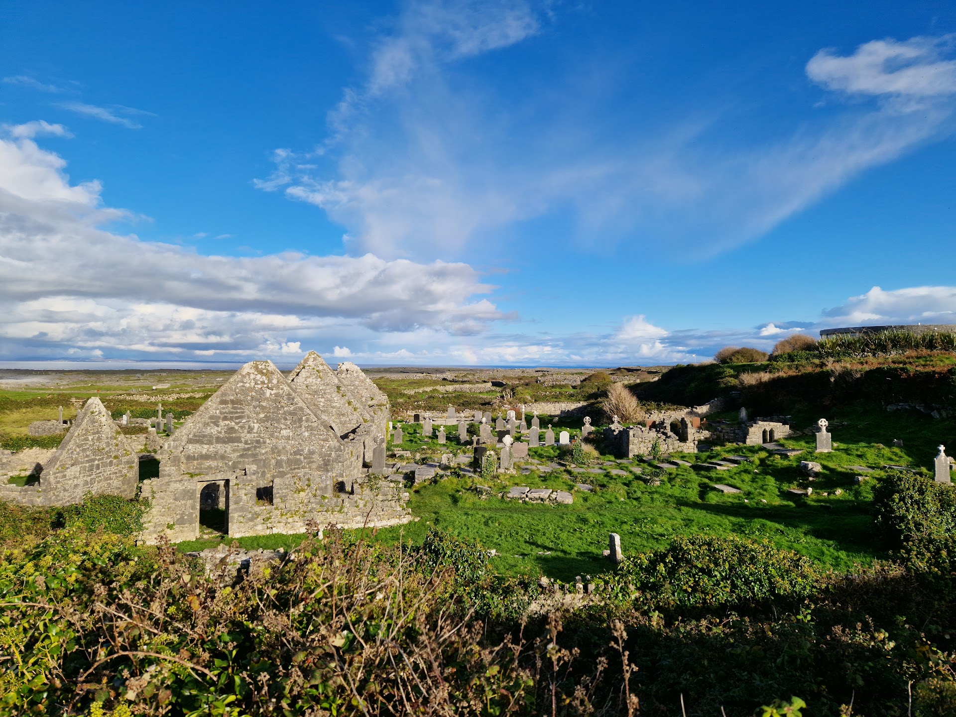 Na Seacht dTeampaill - The Seven Churches