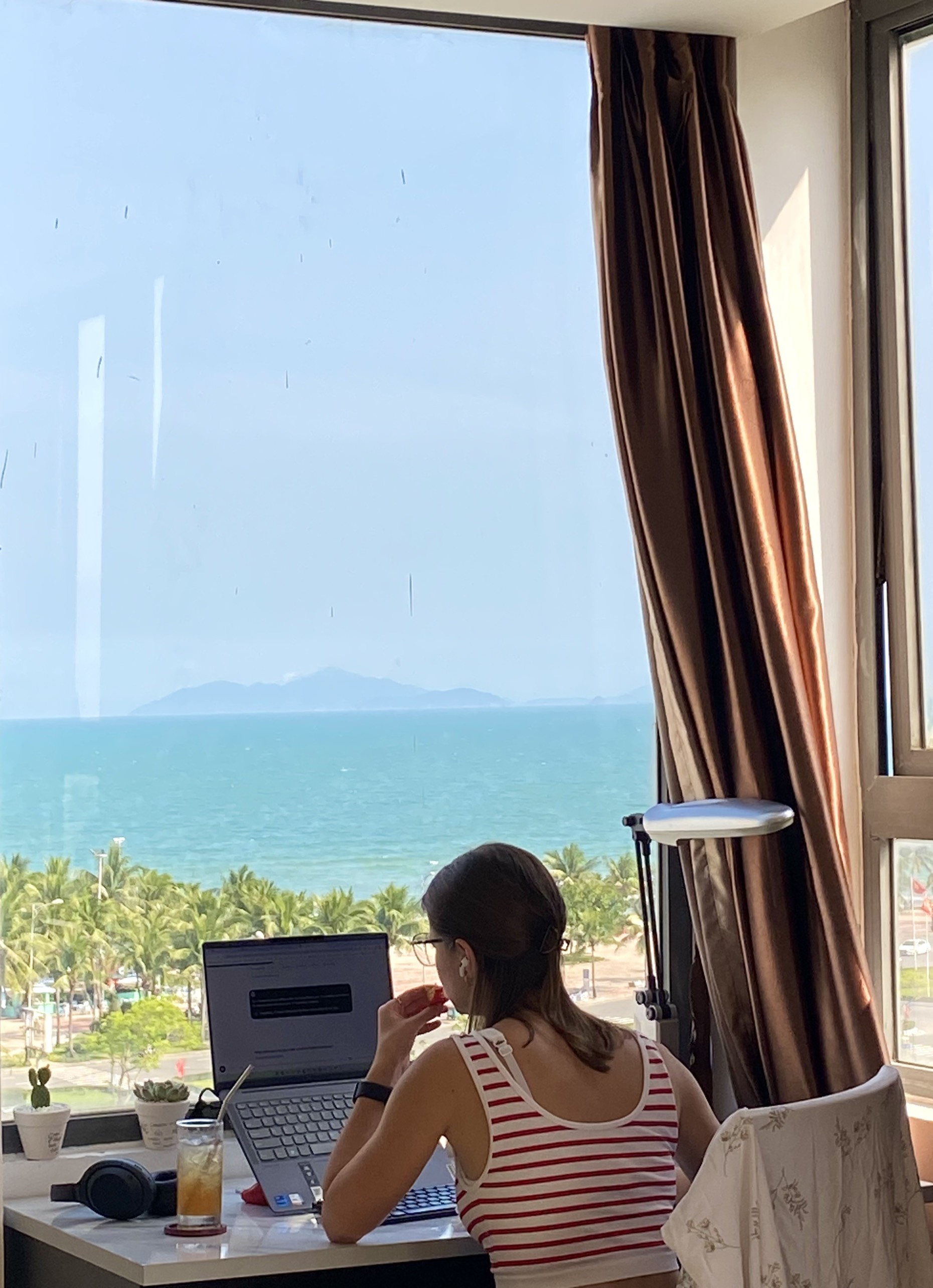 Seaview Coworking Space Da Nang