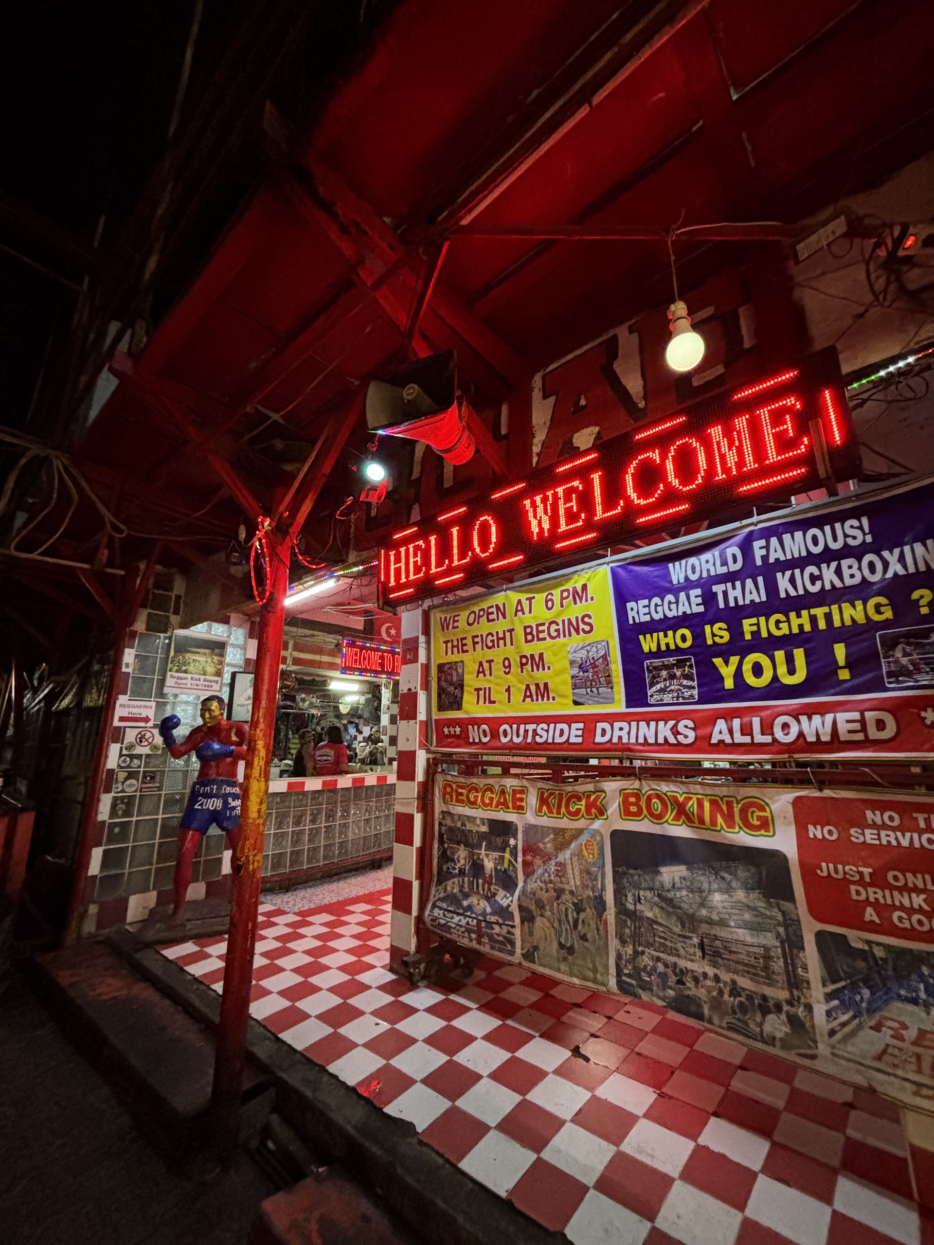 Nightclubs in Tonsai
