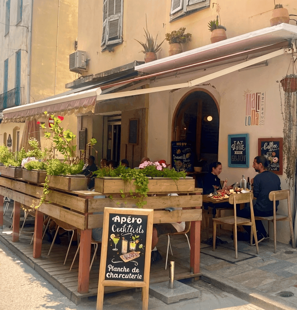 Malïlona Cantina