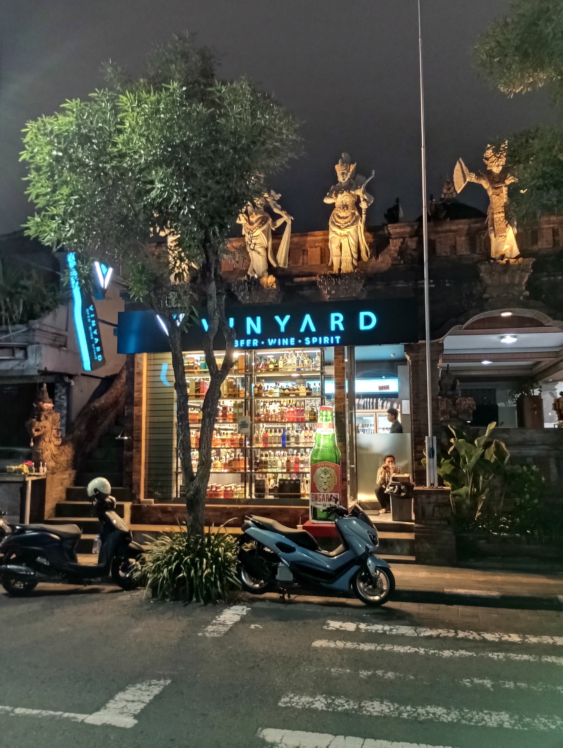 Vinyard Legian