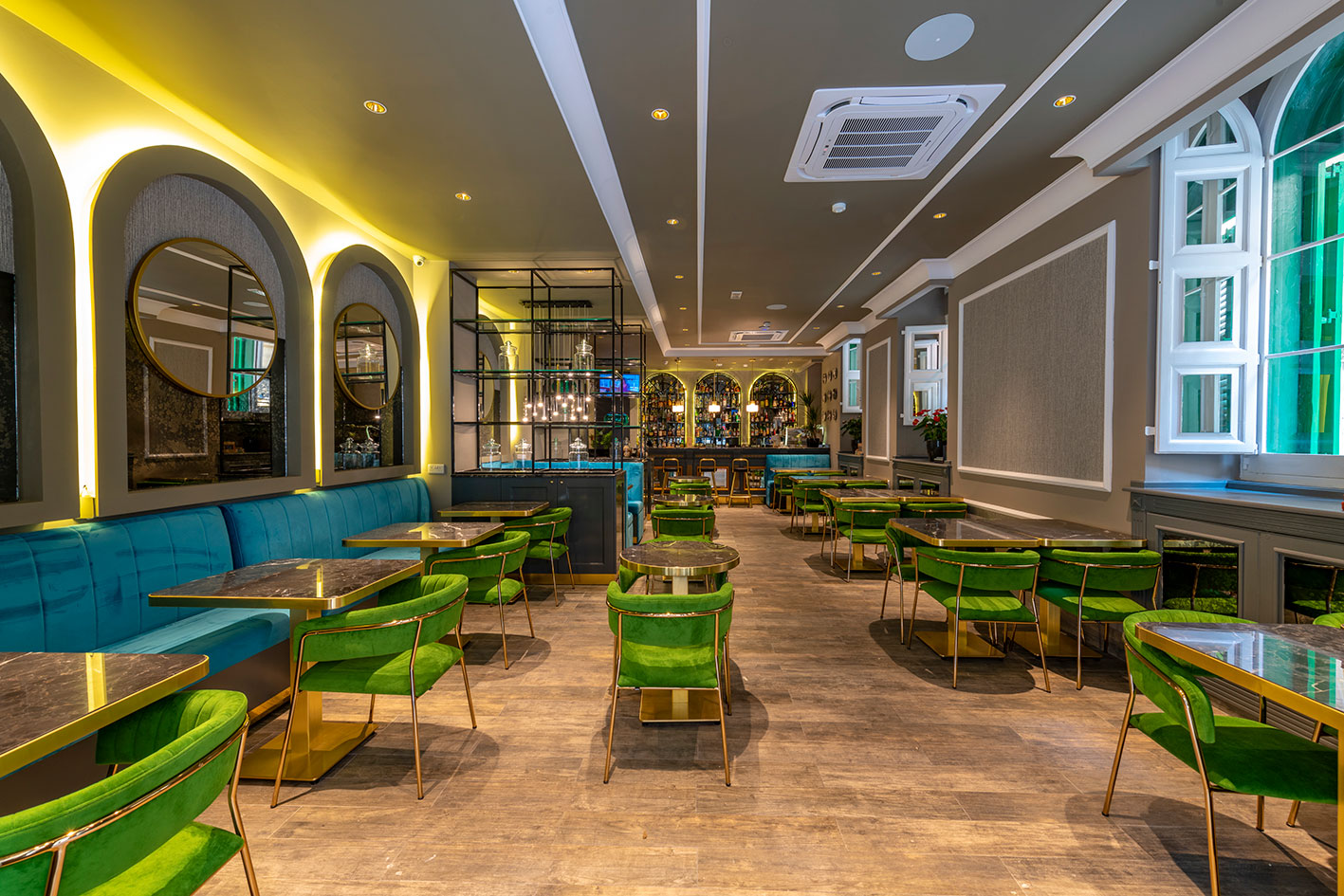 Manon Gastro Bar & Bistro