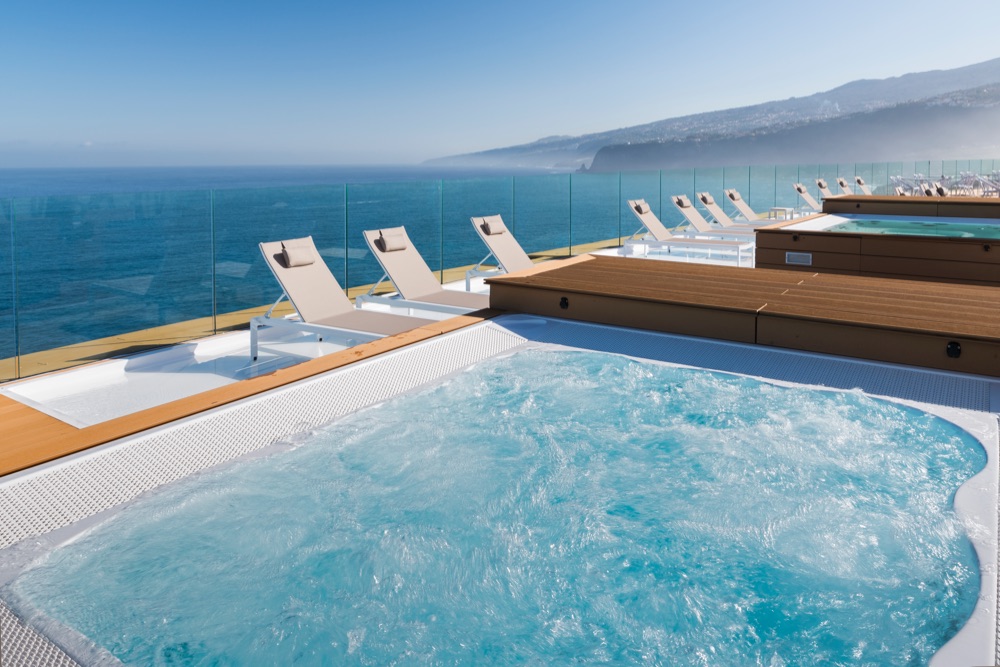 Vértigo Pool Club & Lounge