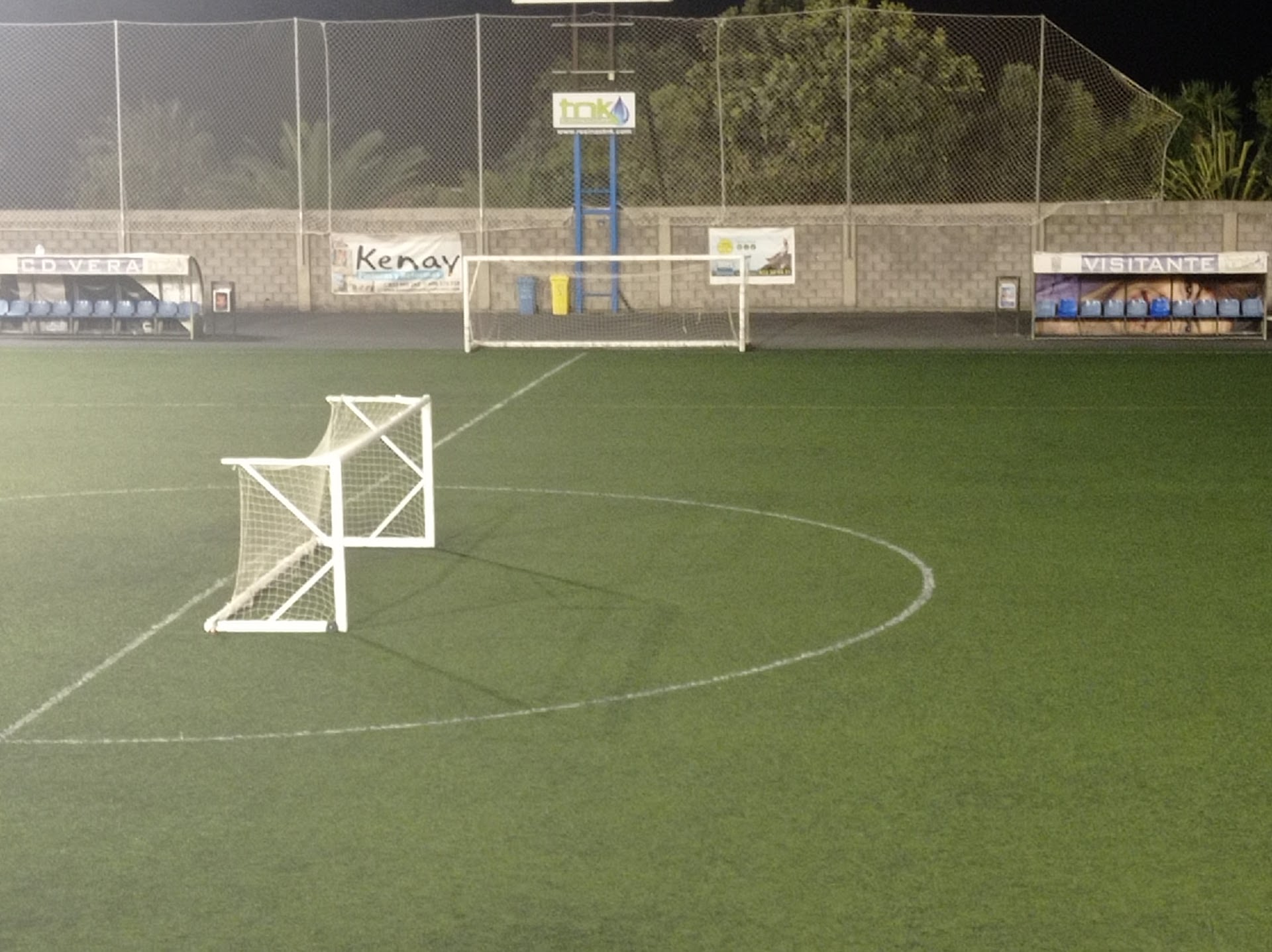 Campo de fútbol Salvador Ledesma