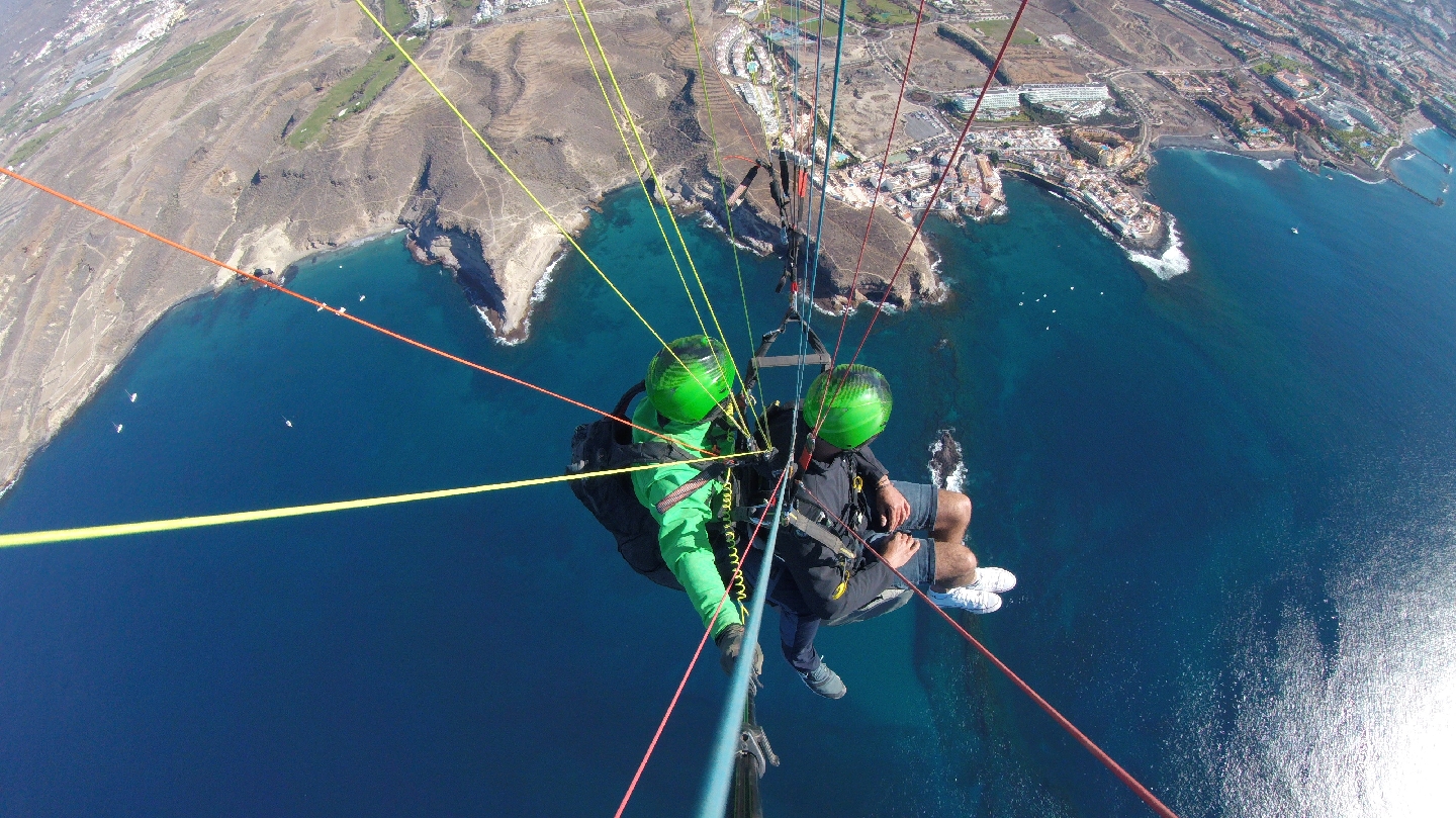 Tenerife Paragliding Center - Kangaroo Tandem
