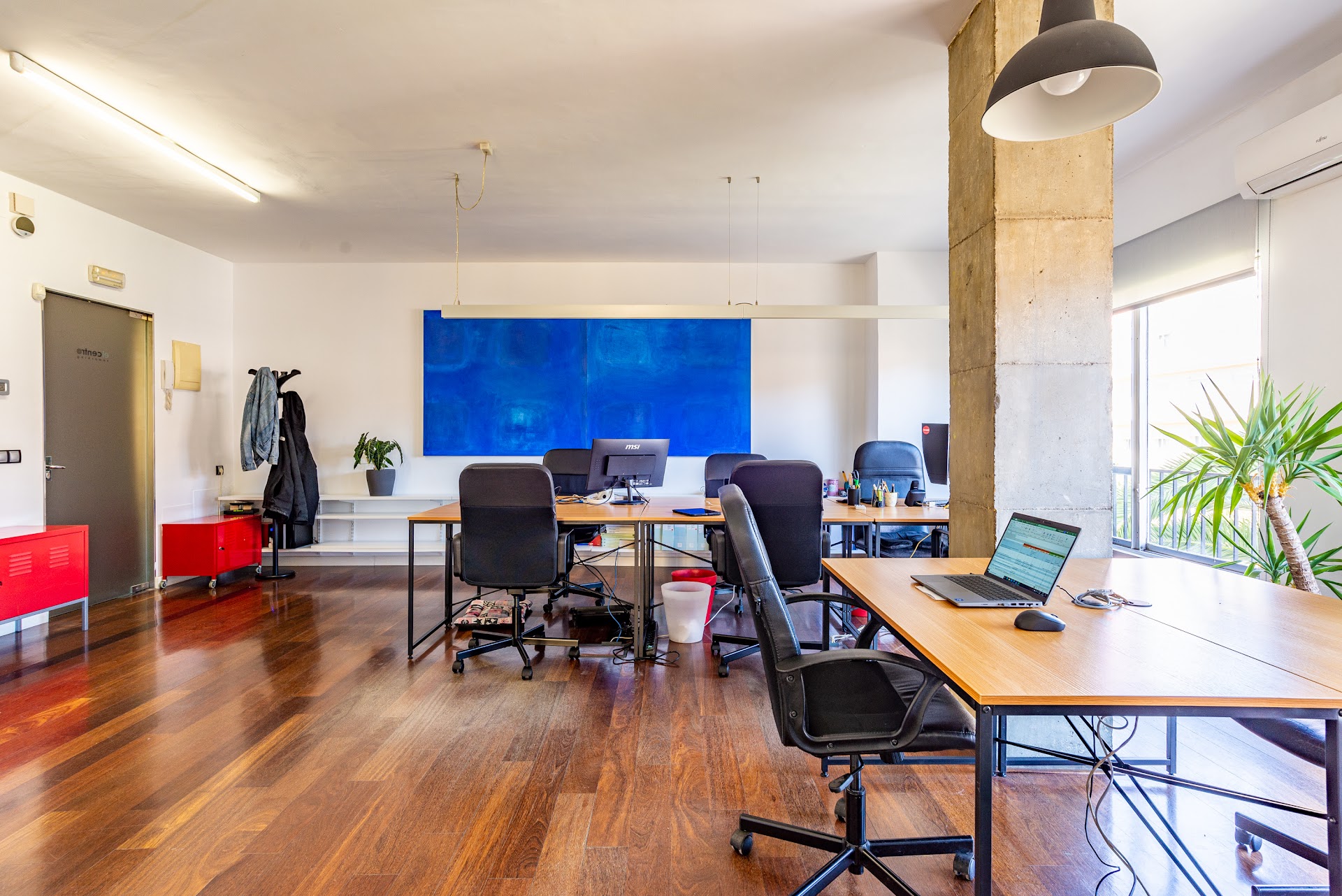 COWORKING ELCENTRO
