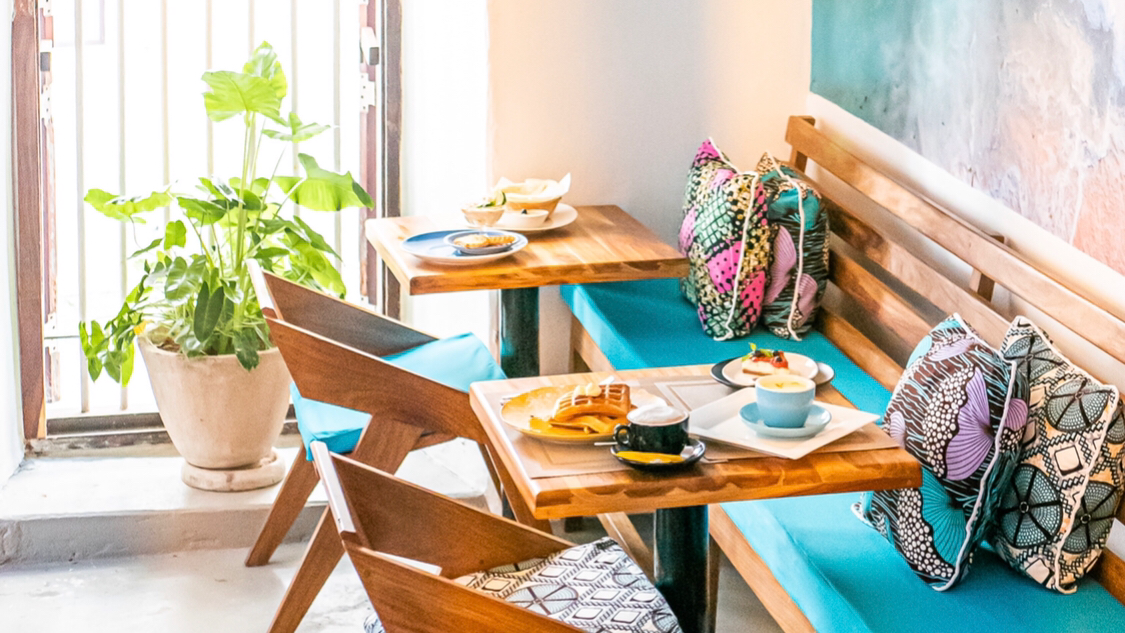 Cafe Turquoise