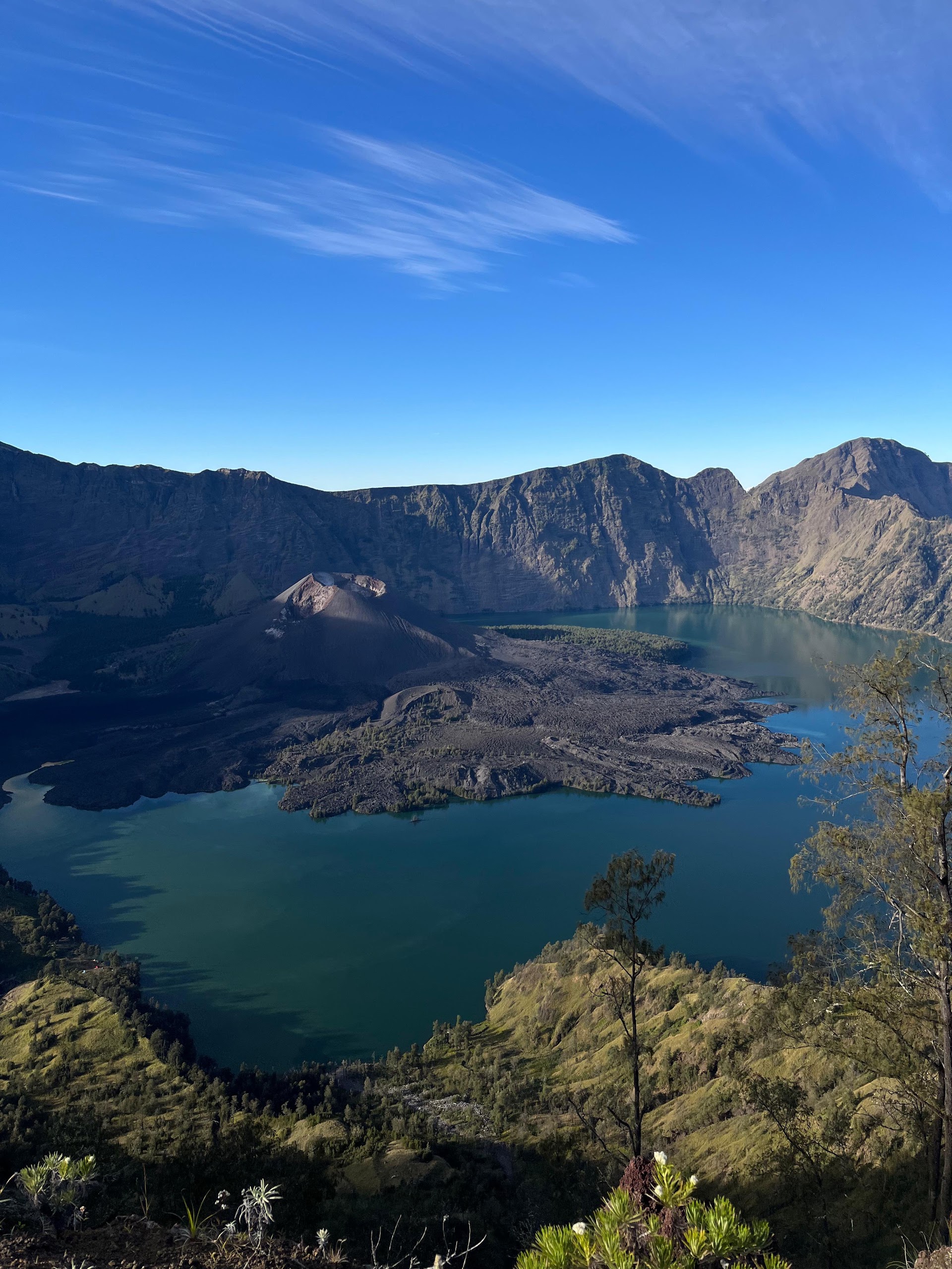 Hiking Tours in gili meno