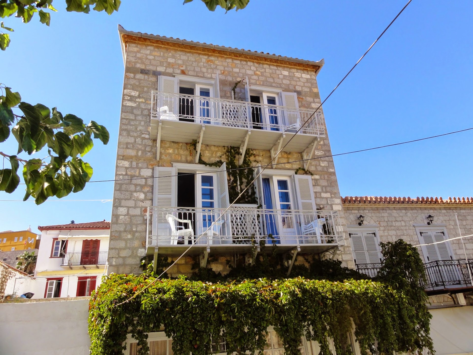 Botsis Guest House