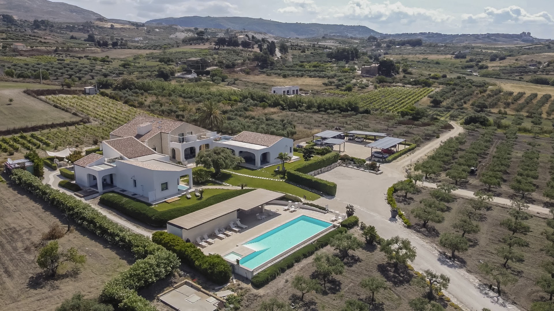 Borgo Giallonardo - Country House