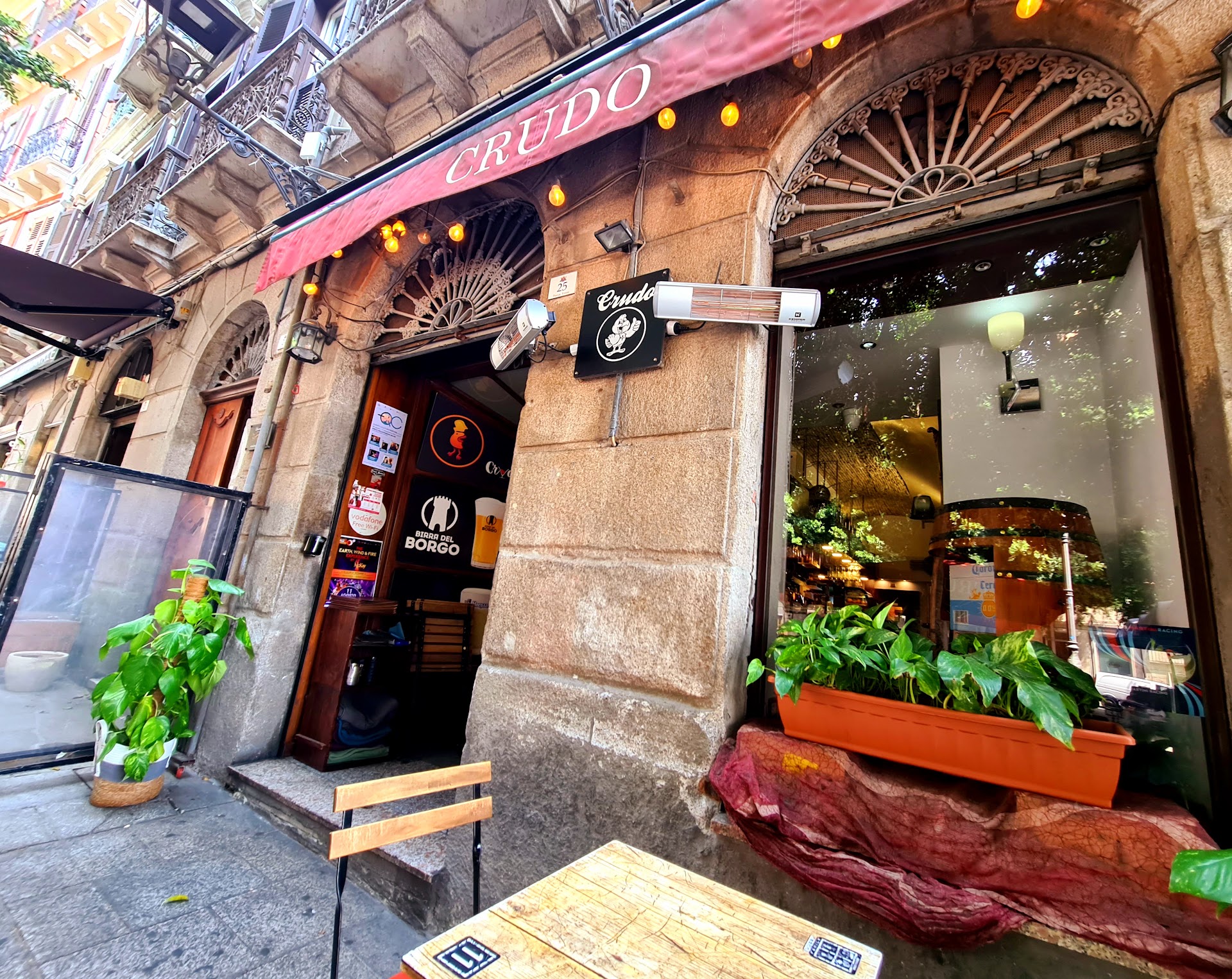 Crudo Piazza Yenne