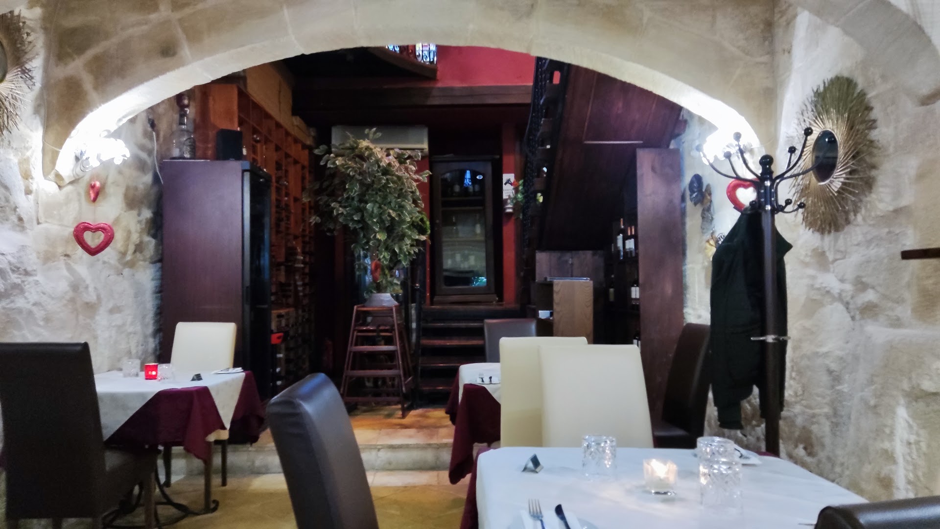 Papannis Italian Trattoria