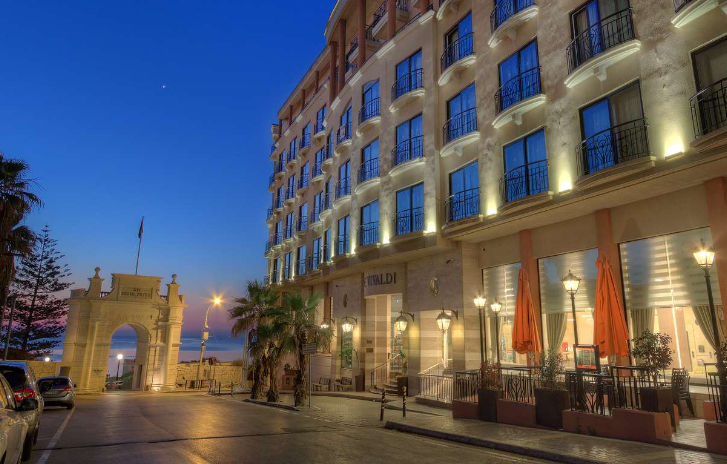 Golden Tulip Vivaldi Hotel