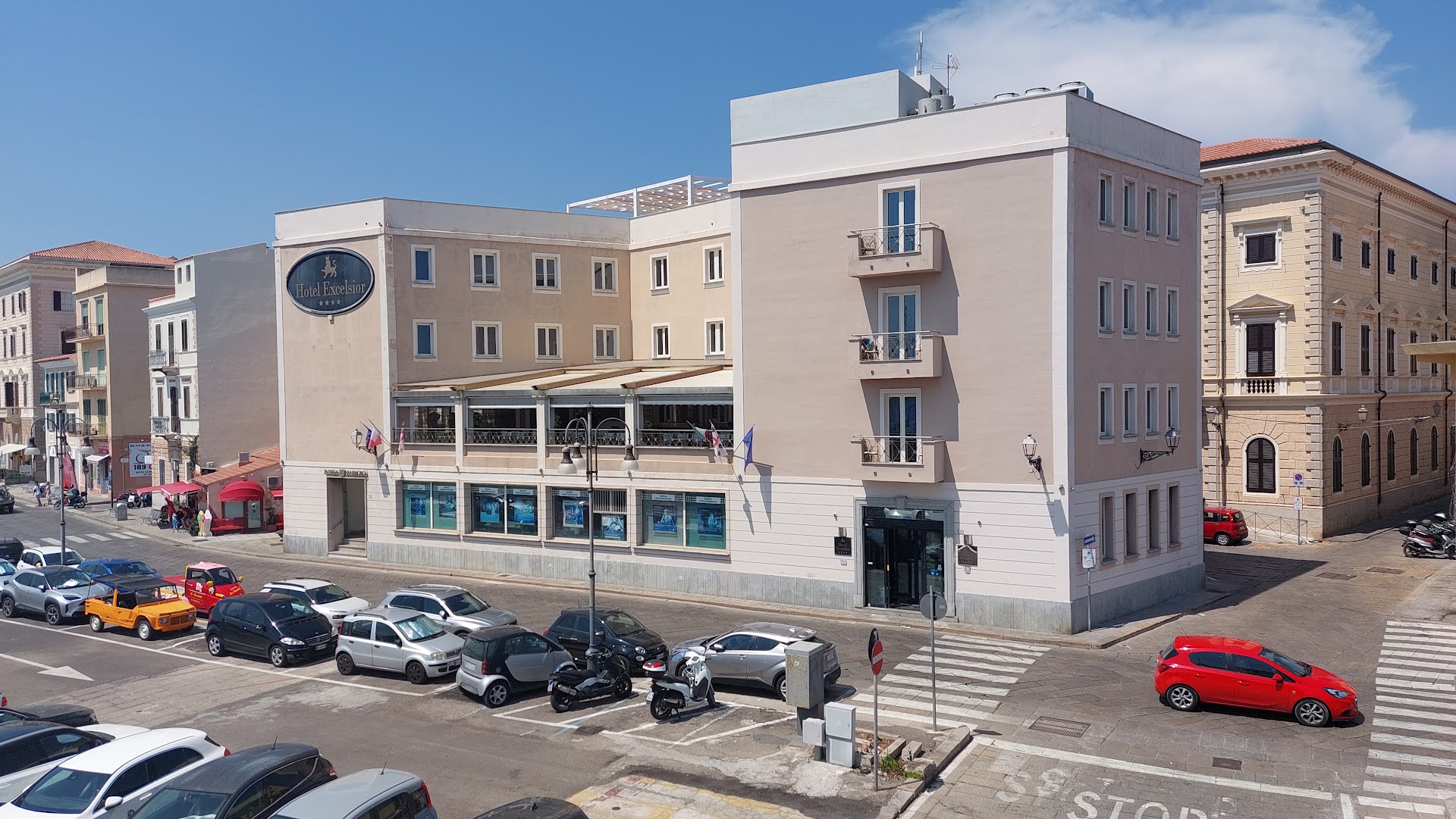 Hotel Excelsior