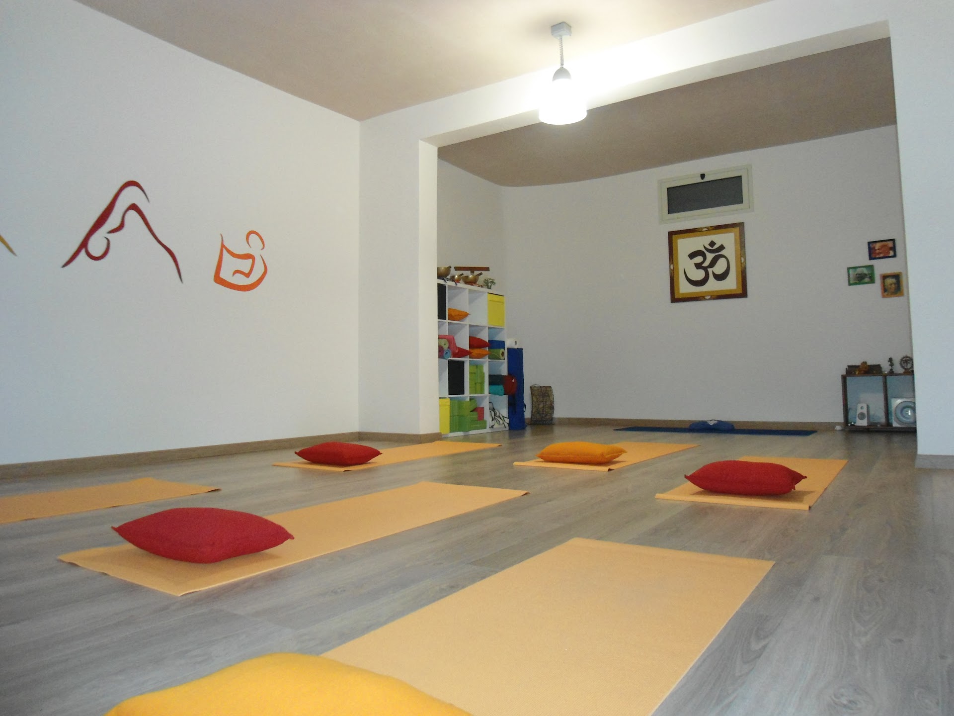 Hamsa Studio Yoga