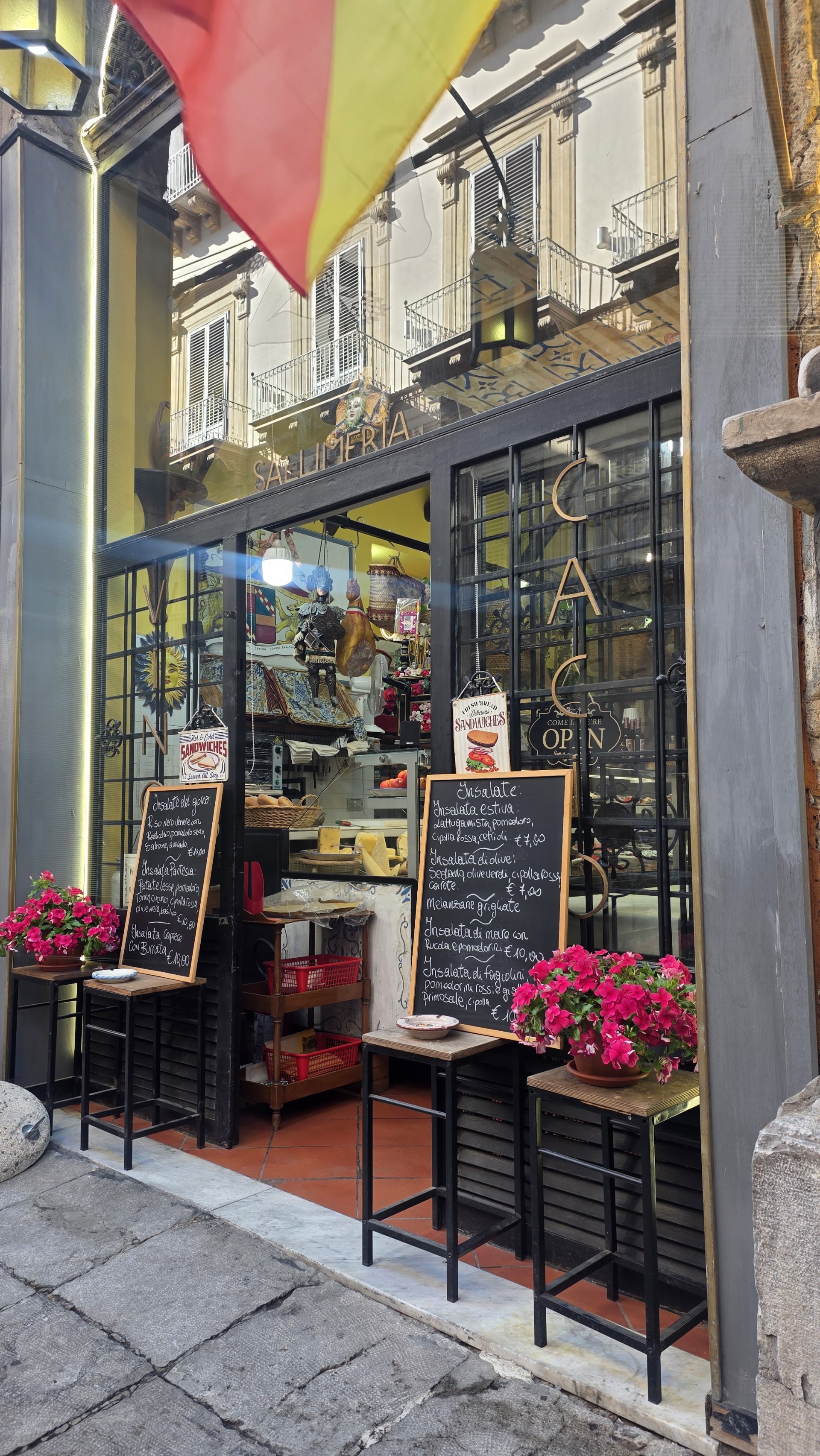 Vino e Cacio - Salumeria