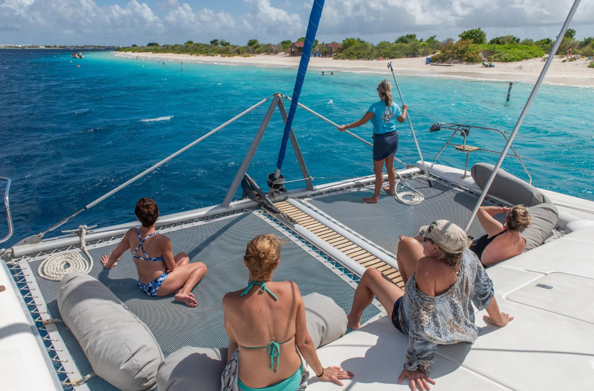 Life at 8 Knots