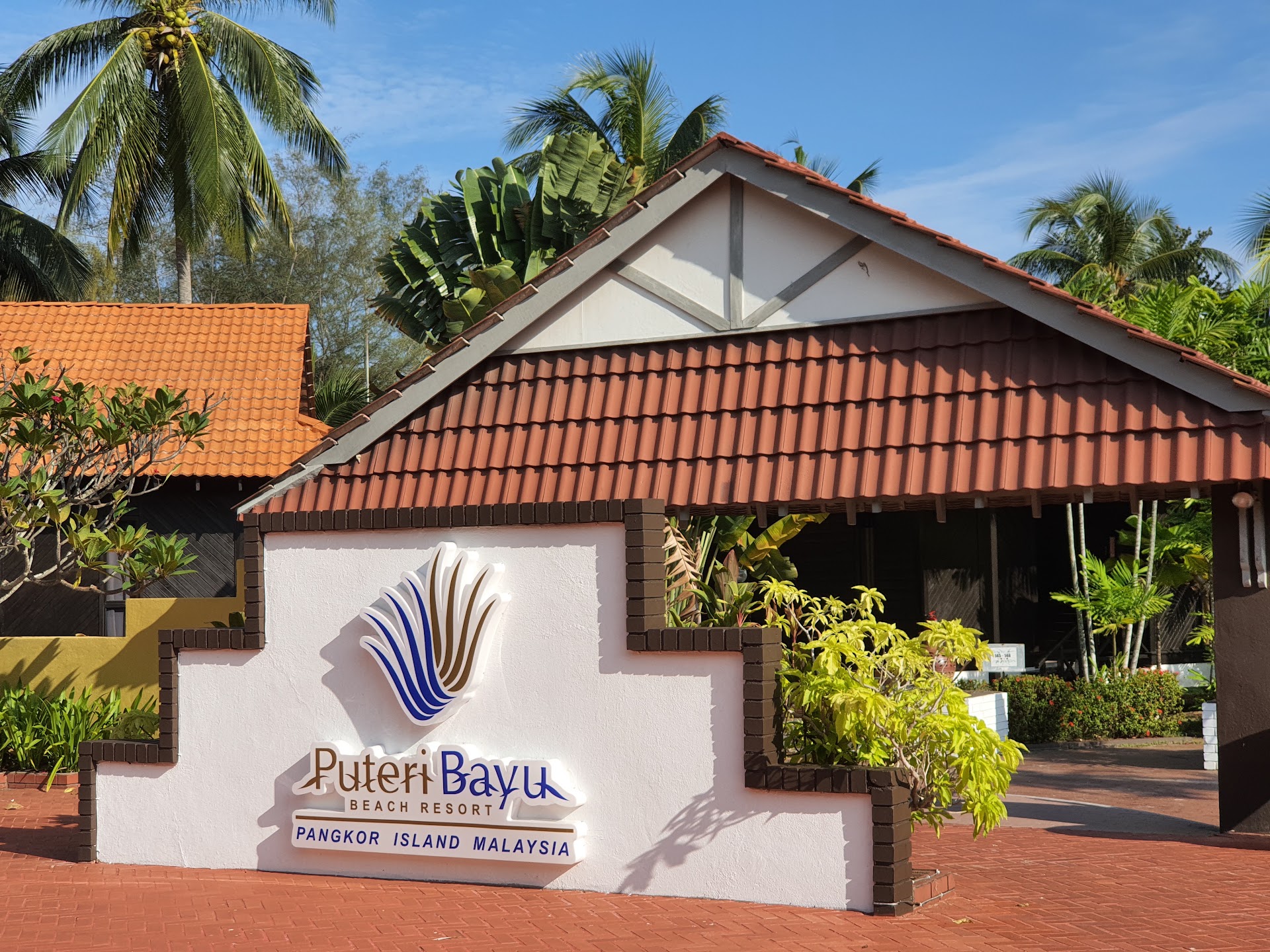 Puteri Bayu Beach Resort