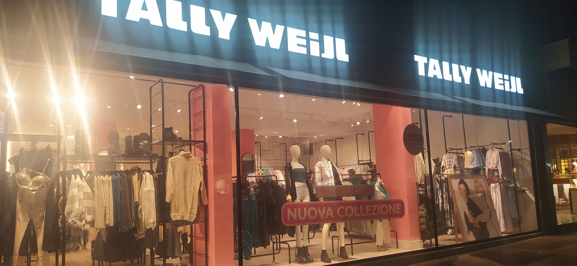 TALLY WEiJL