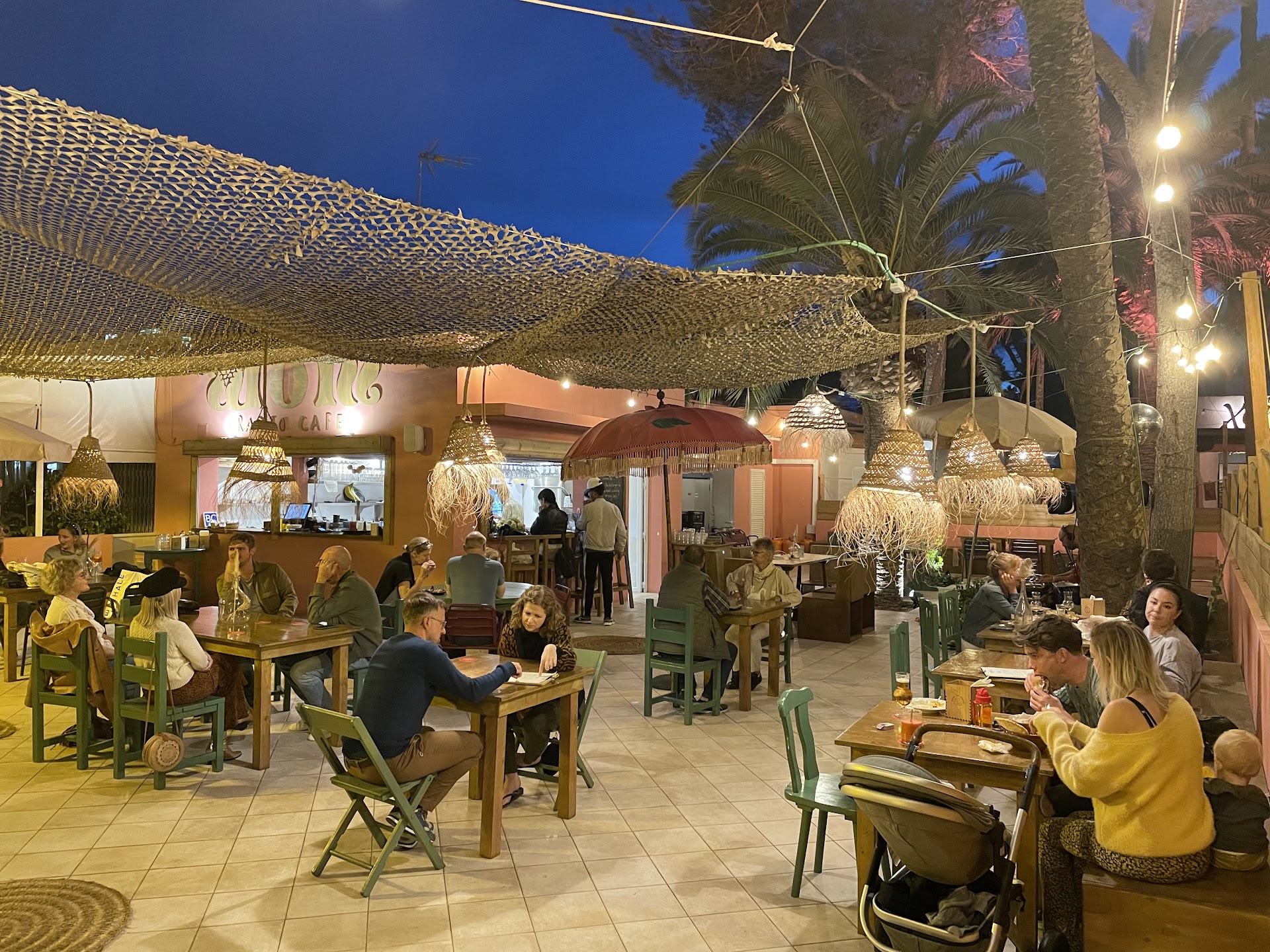 Word of Mouth (WOM) - Santa Eulalia