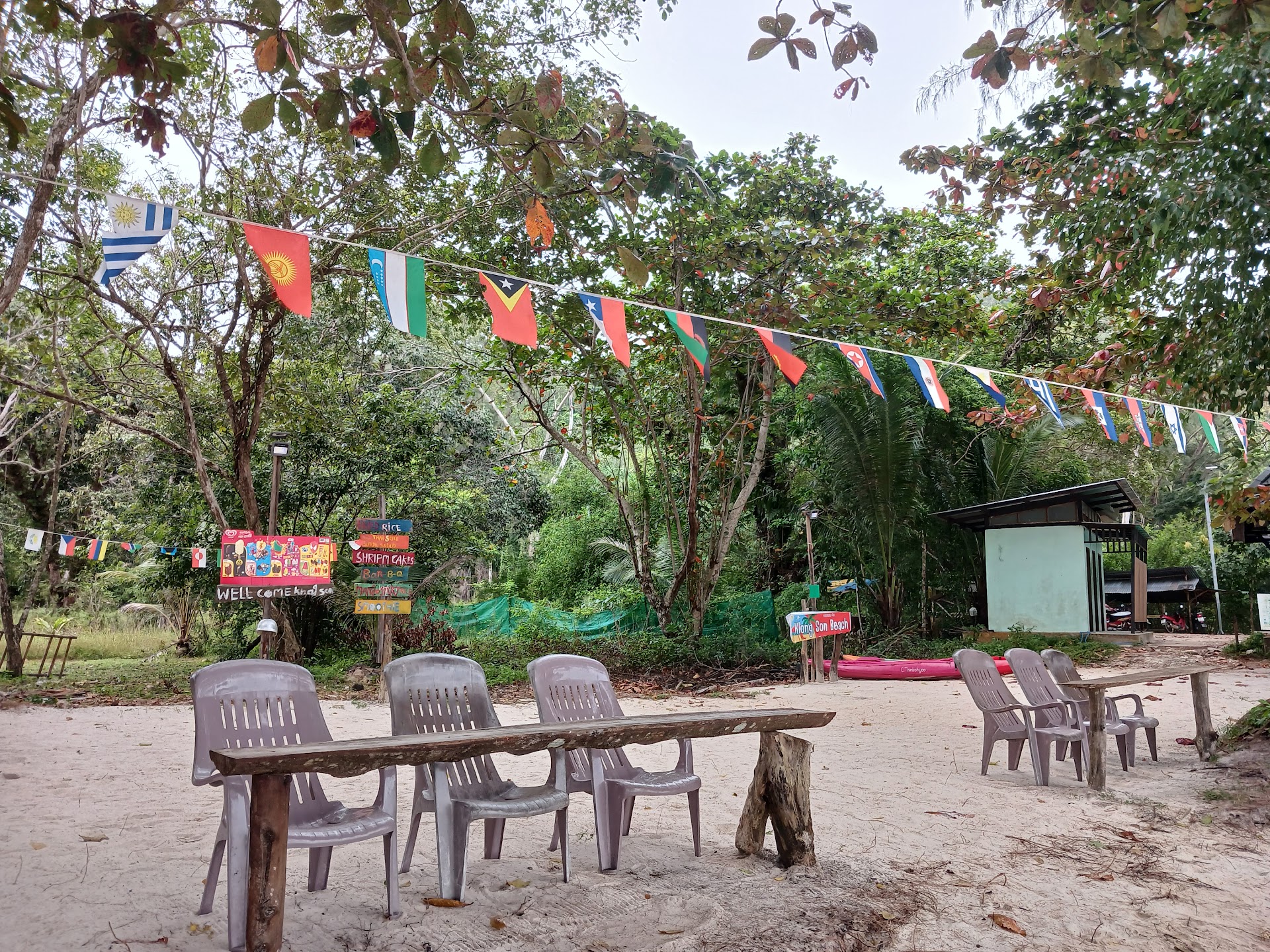 Churches in Klong Son