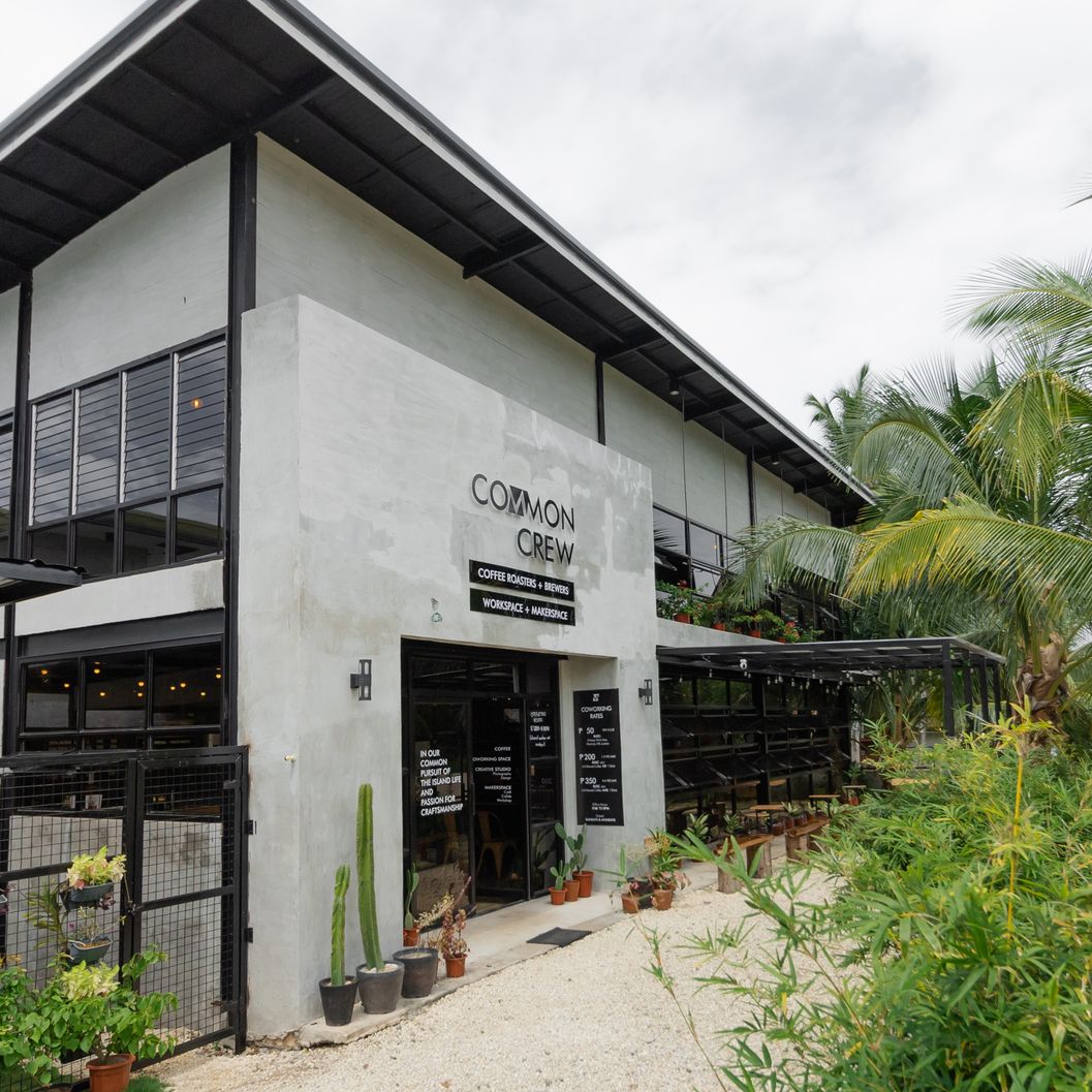 Coworking Spaces in Alona Beach