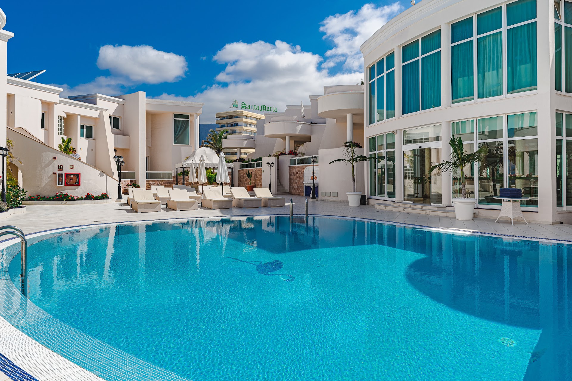 Flamingo Suites