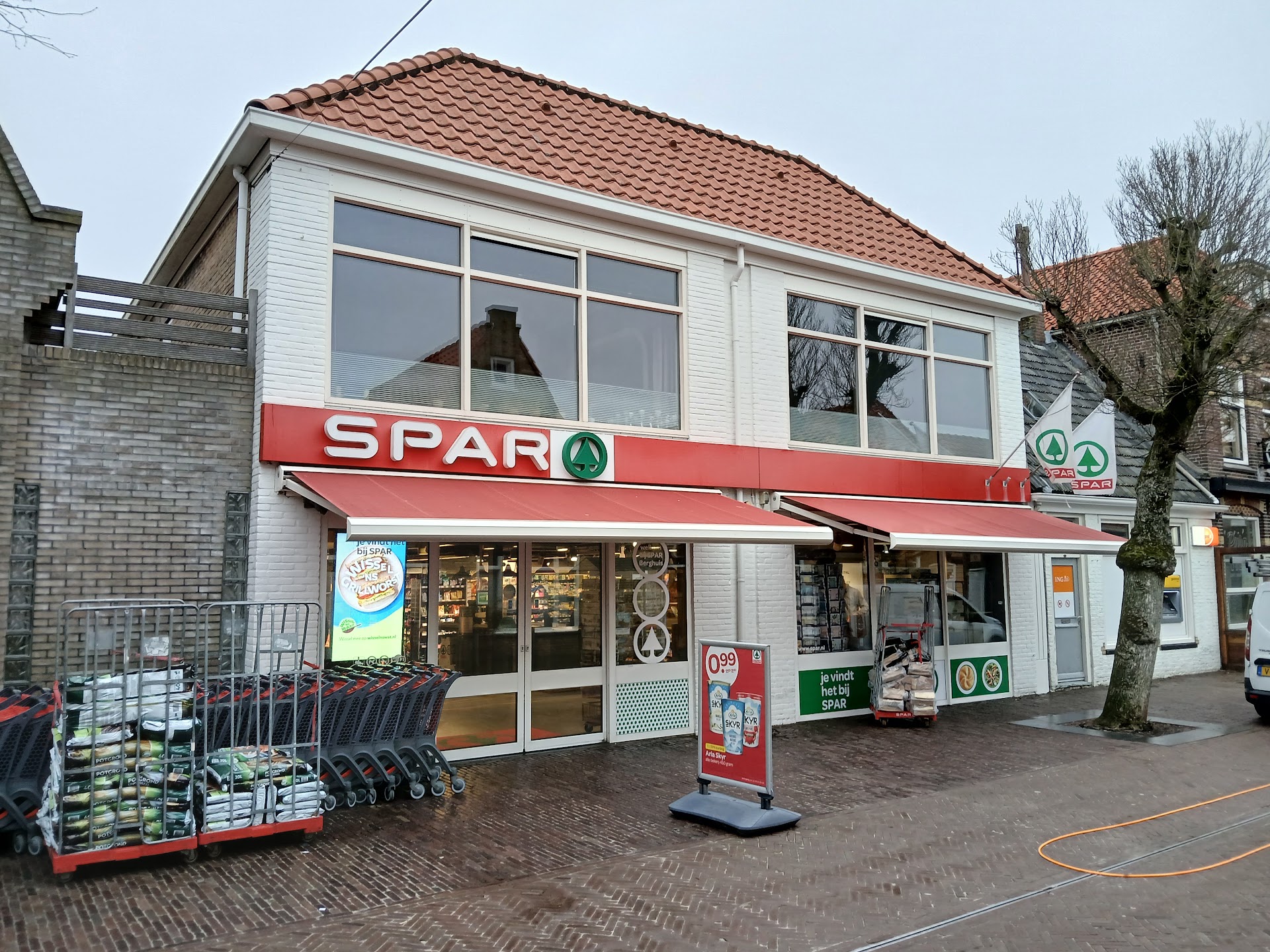 SPAR