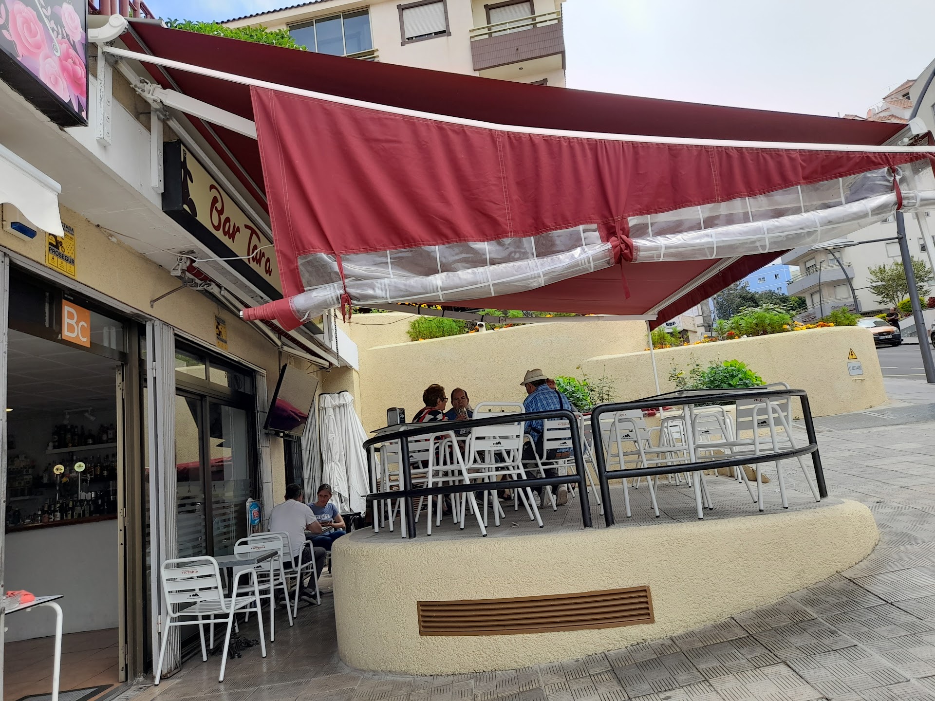 Bar Tara