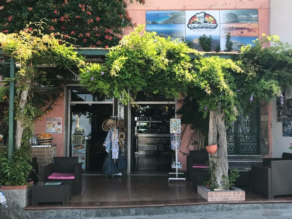 Serrara Fontana - Ristorante Bar La Floreana