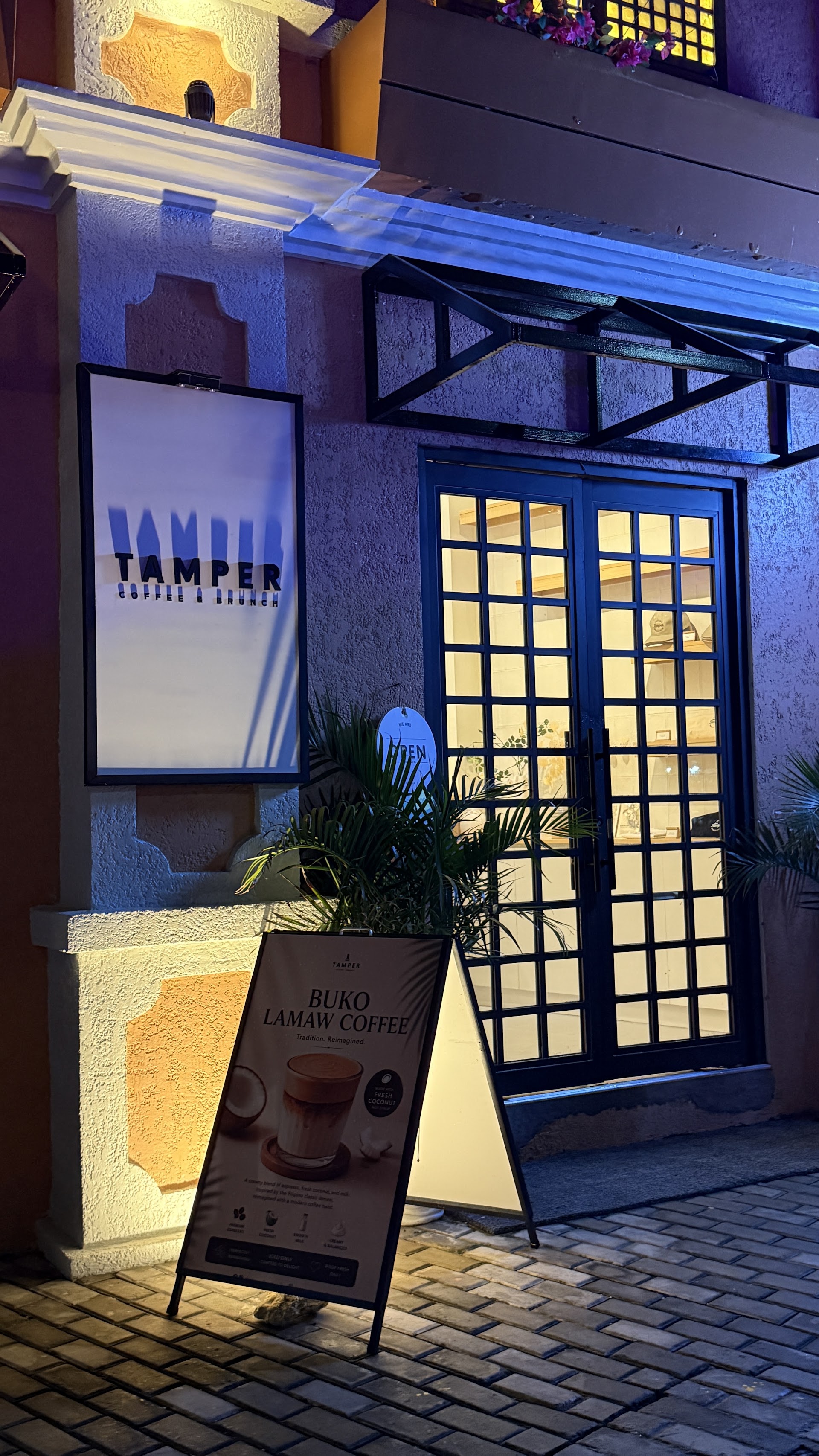 Coffee Shops in Alona Beach