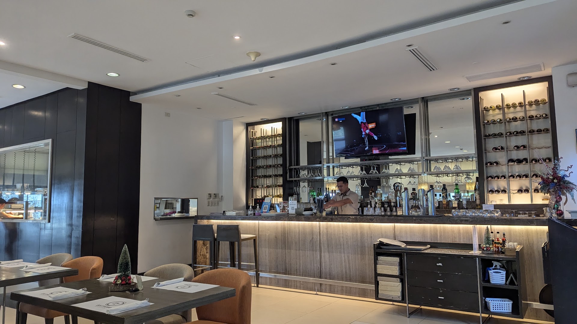 Bistro City Sports Club Cebu